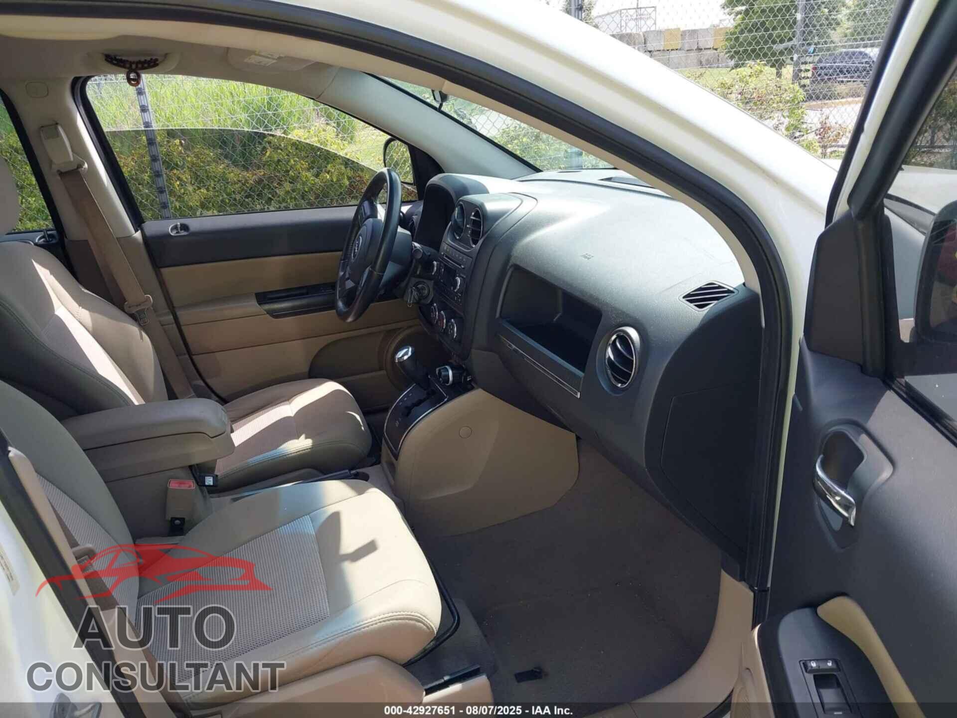 JEEP COMPASS 2011 - 1J4NT1FAXBD178409