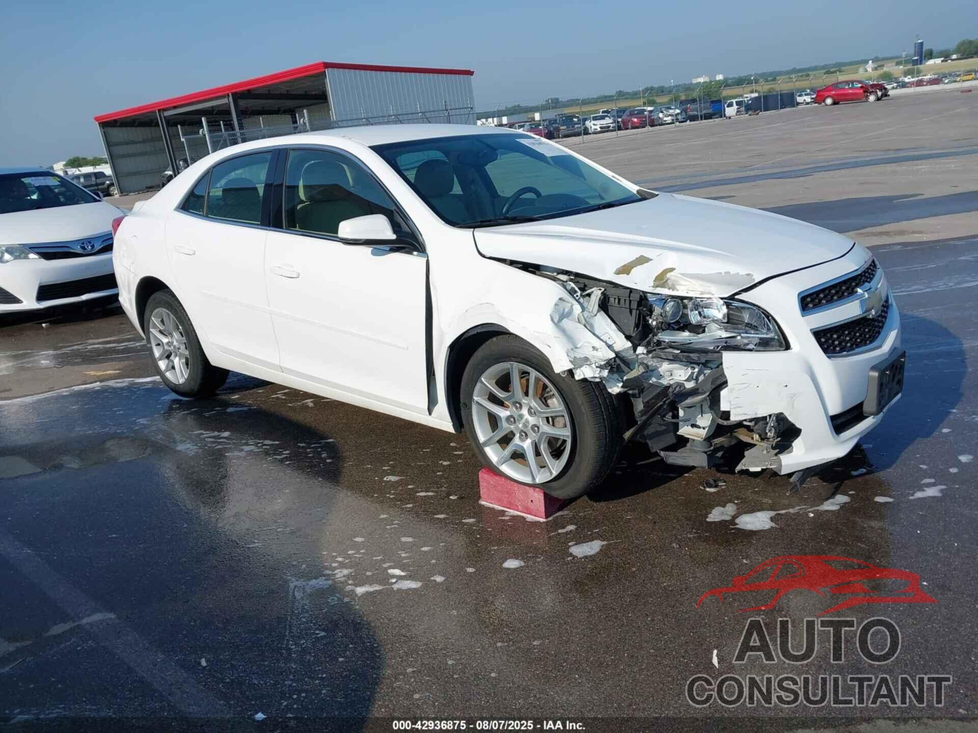 CHEVROLET MALIBU 2013 - 1G11C5SA2DU102082