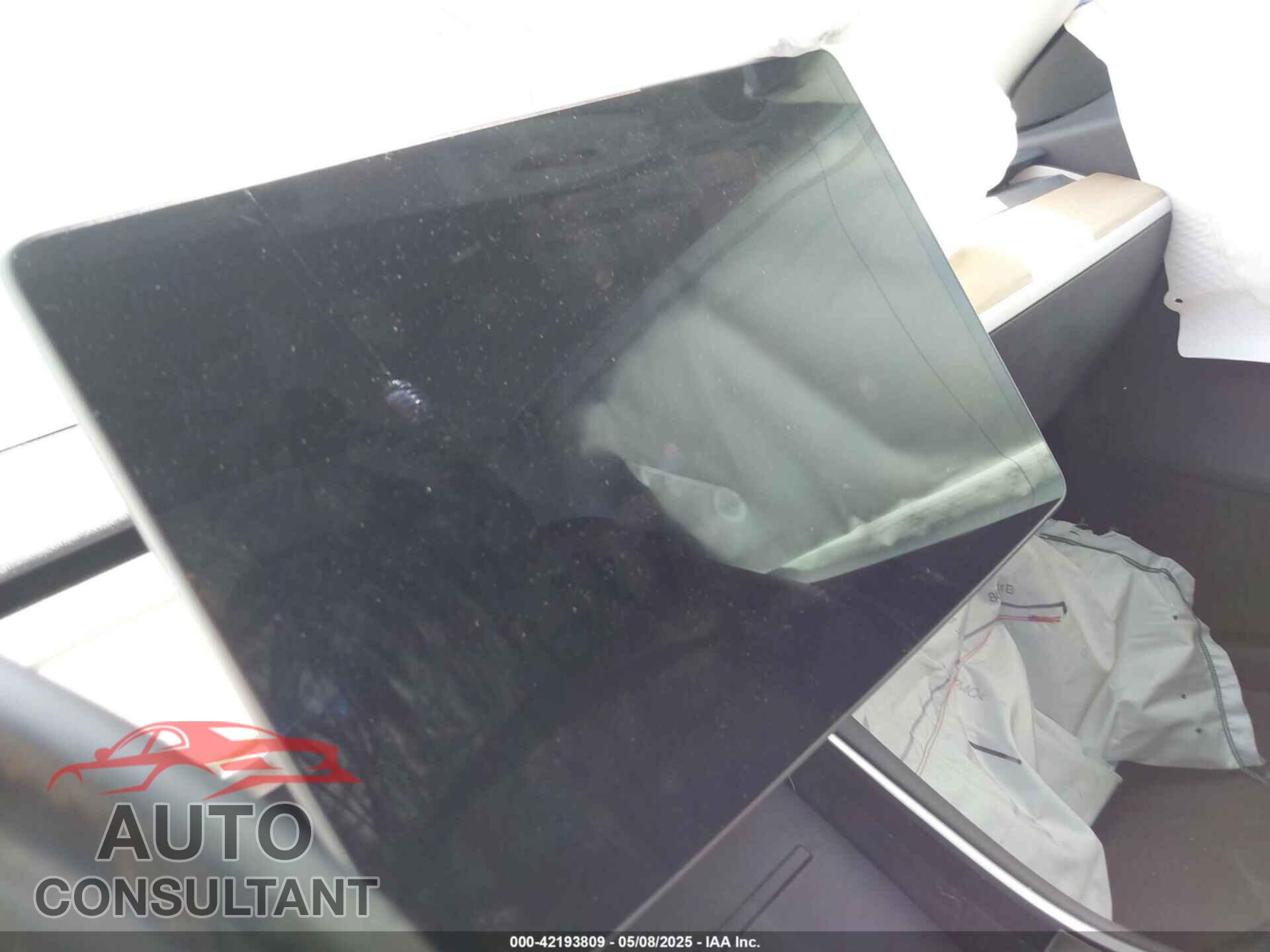 TESLA MODEL 3 2018 - 5YJ3E1EA3JF163654