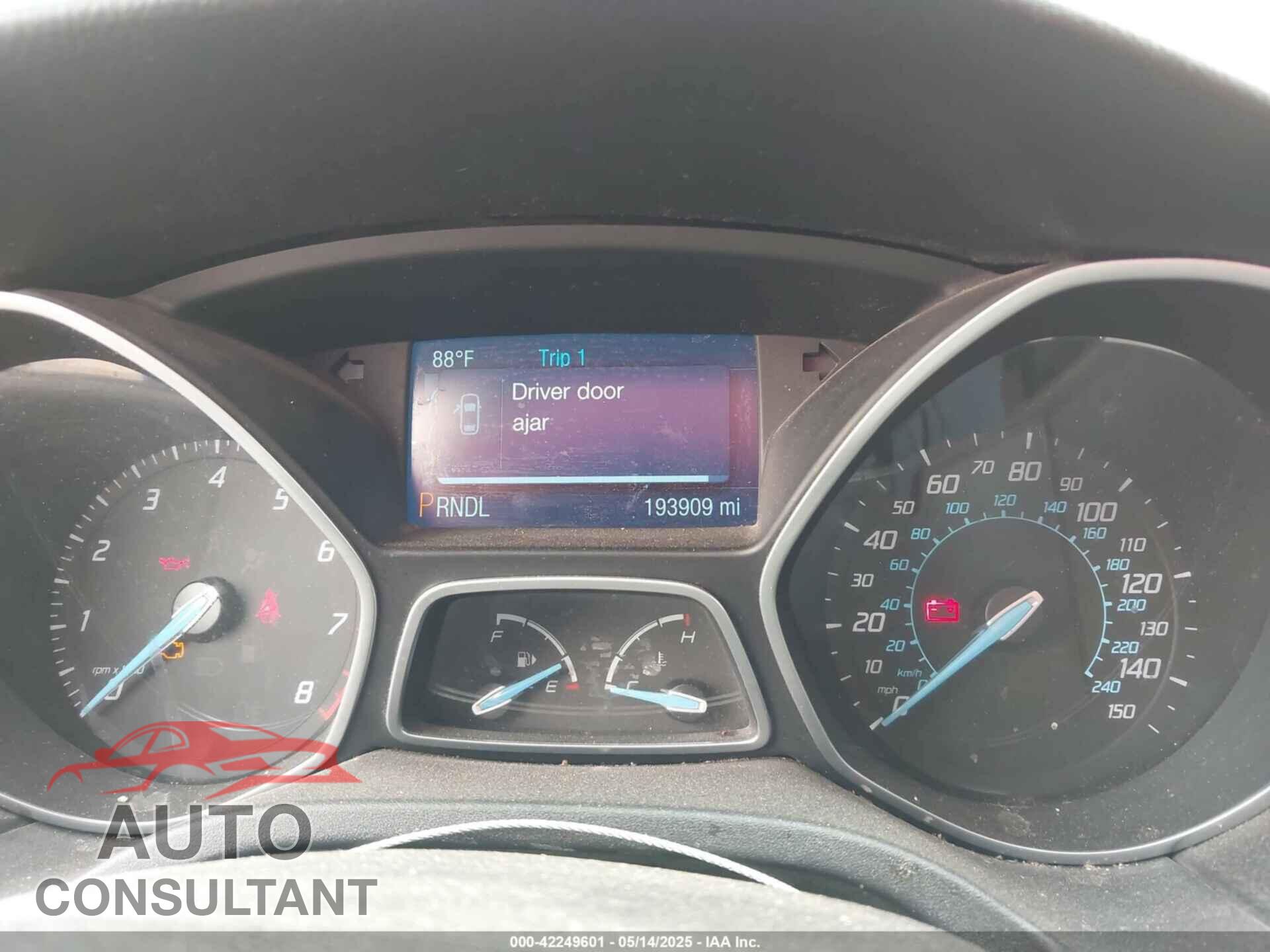 FORD FOCUS 2012 - 1FAHP3F21CL119547