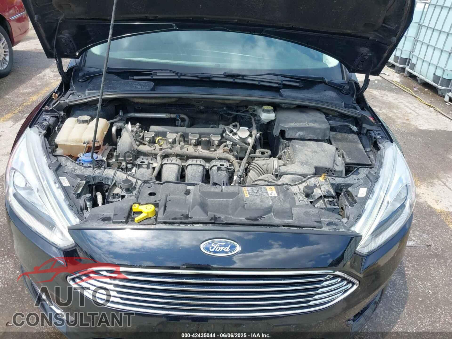 FORD FOCUS 2017 - 1FADP3J26HL280229