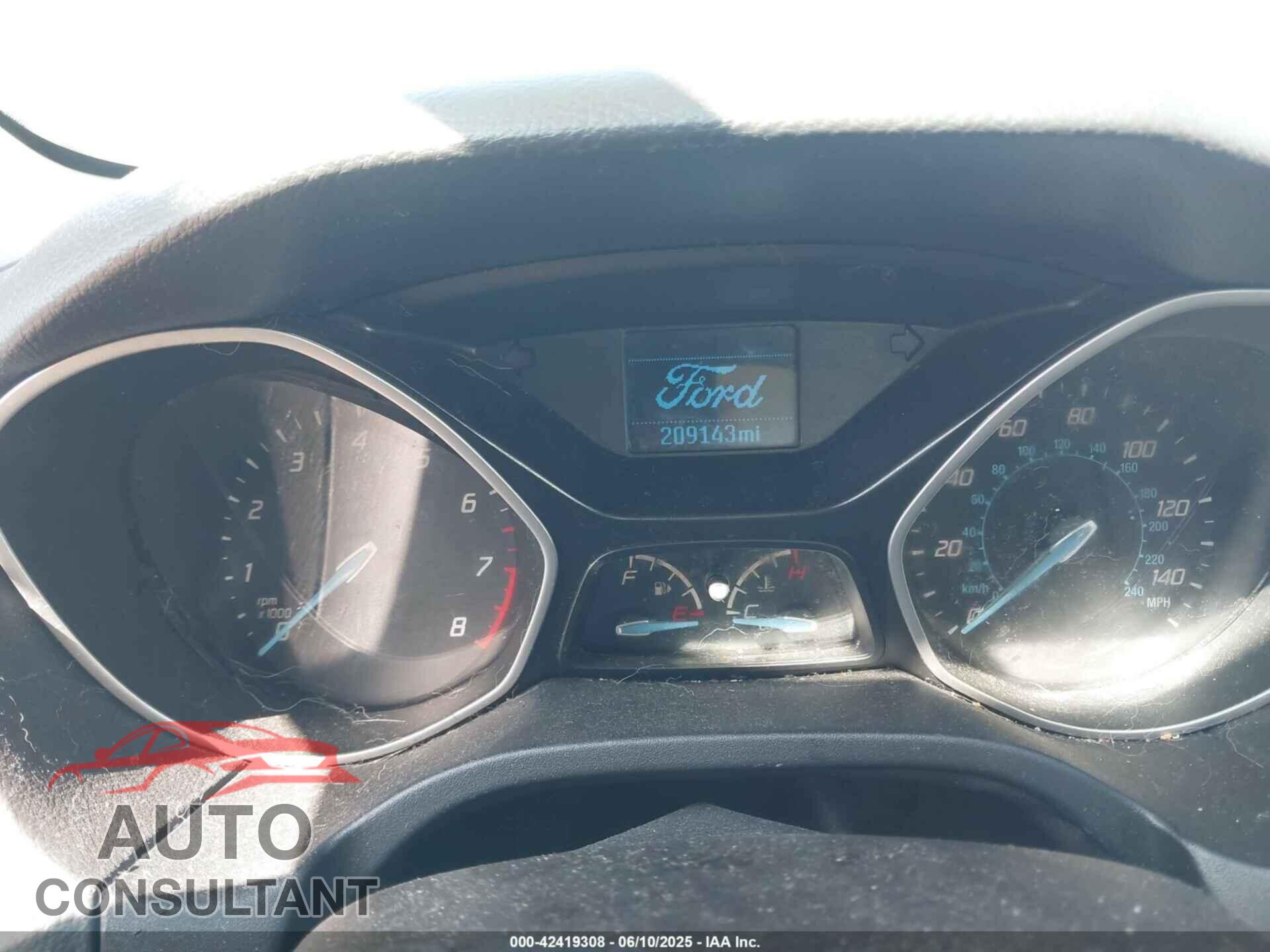 FORD FOCUS 2013 - 1FADP3E22DL241108