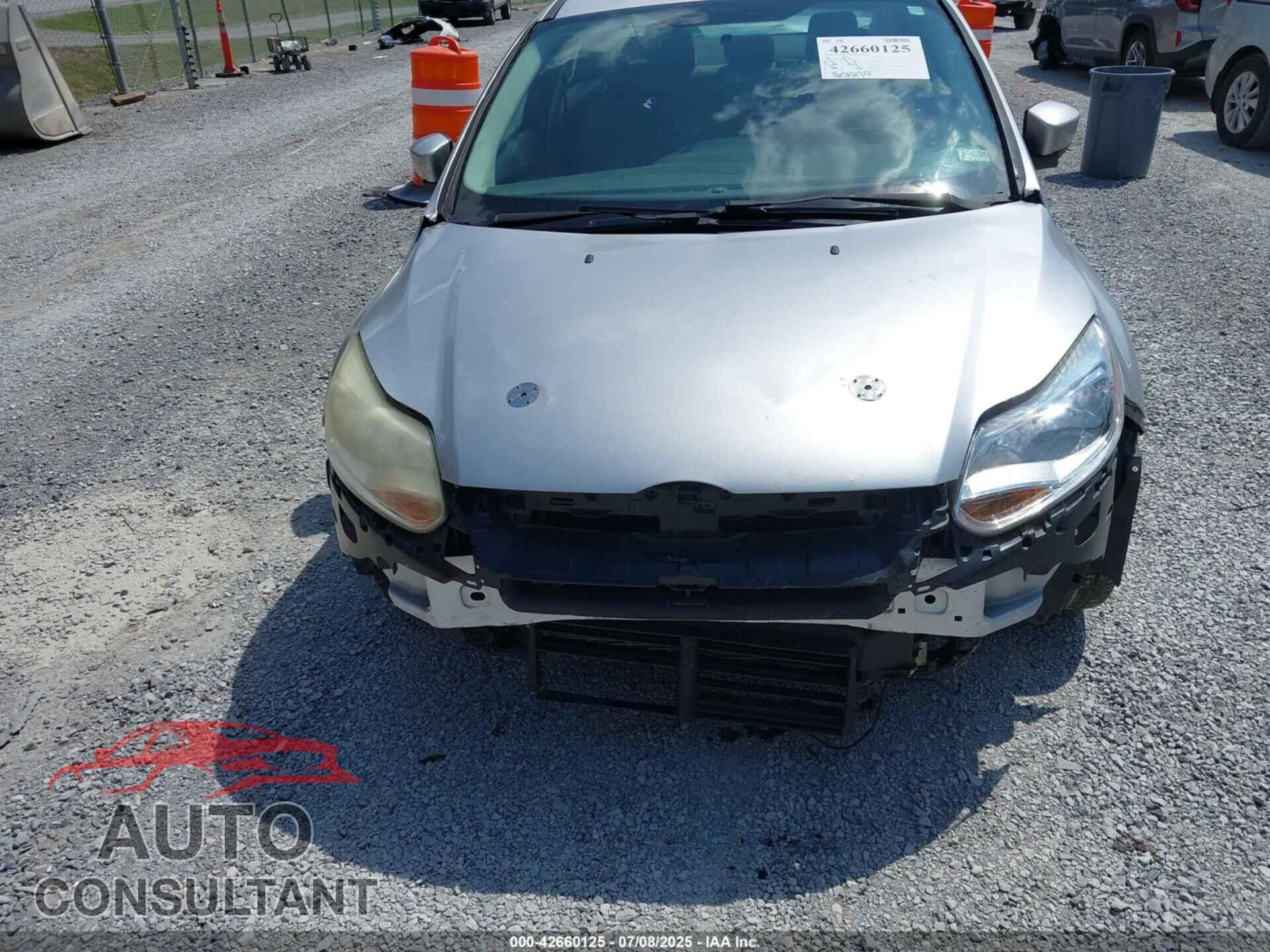 FORD FOCUS 2014 - 1FADP3F24EL190520