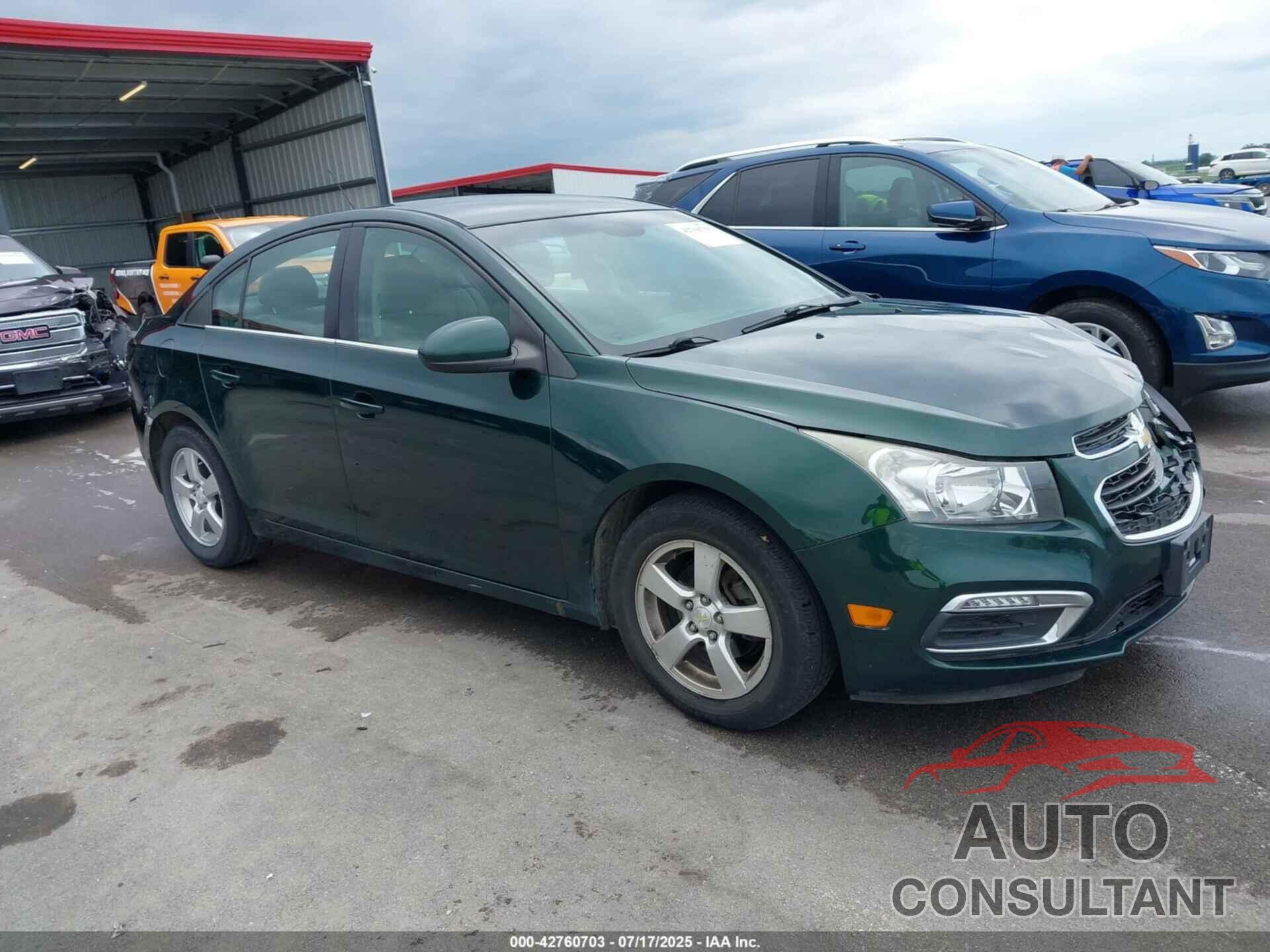 CHEVROLET CRUZE 2015 - 1G1PC5SB8F7220934