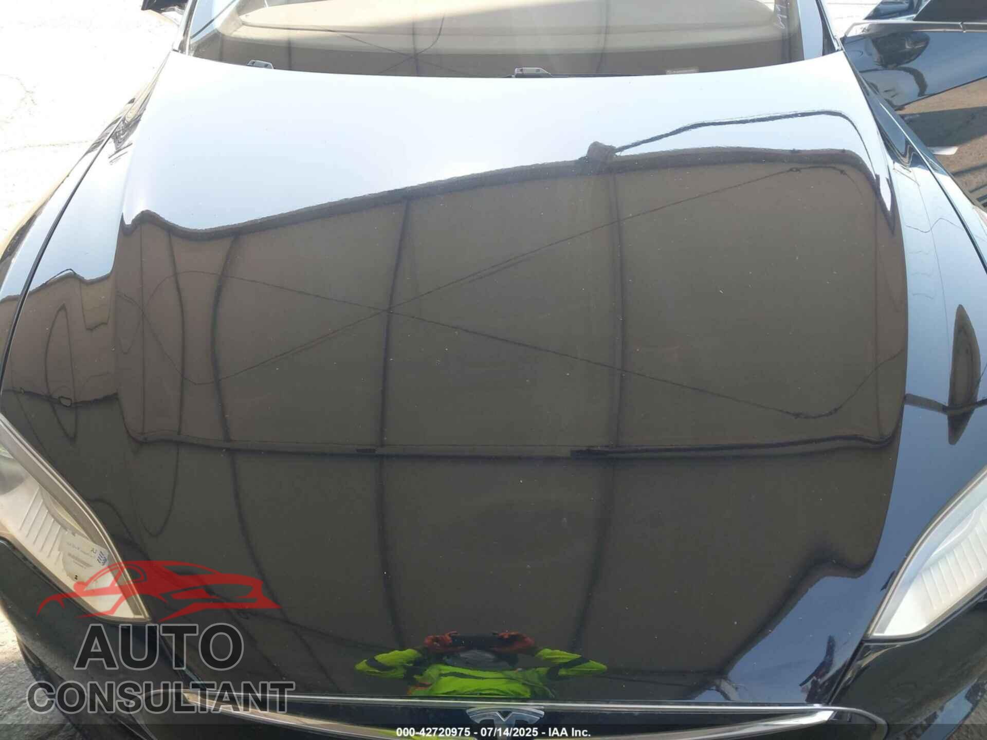 TESLA MODEL S 2016 - 5YJSA1E23GF134423