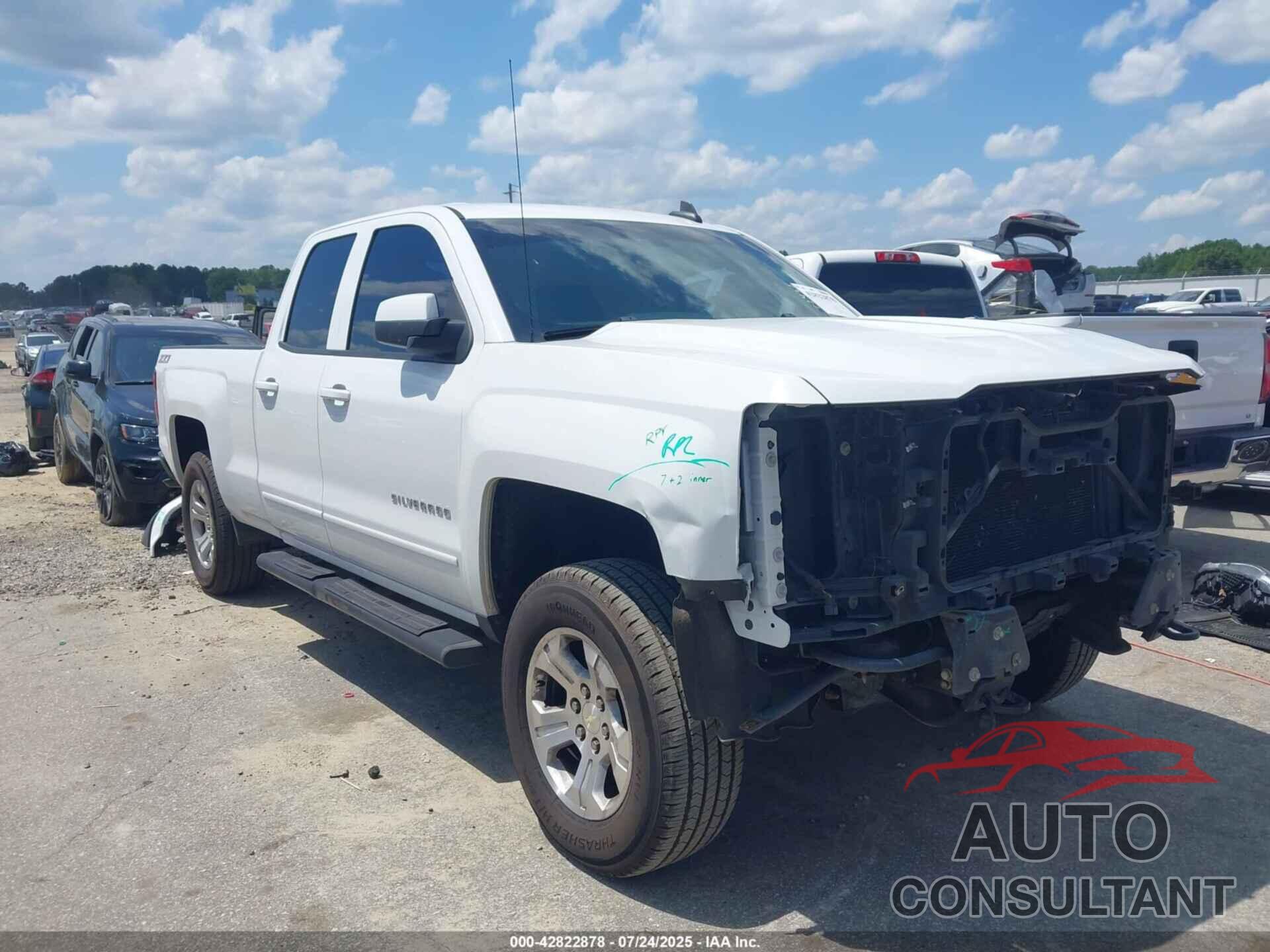 CHEVROLET SILVERADO 1500 2016 - 1GCVKREH4GZ330765