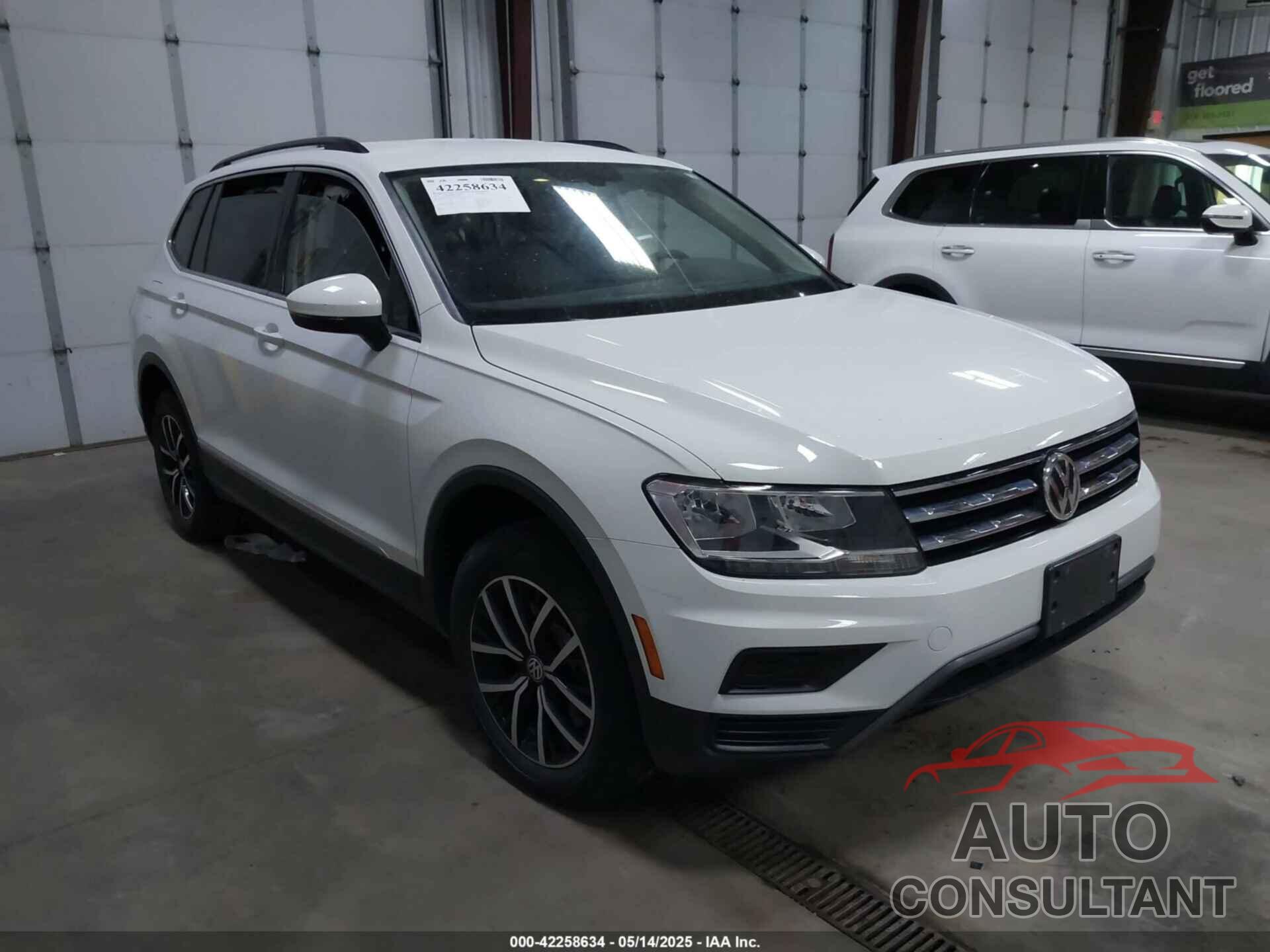 VOLKSWAGEN TIGUAN 2021 - 3VV2B7AX5MM142338