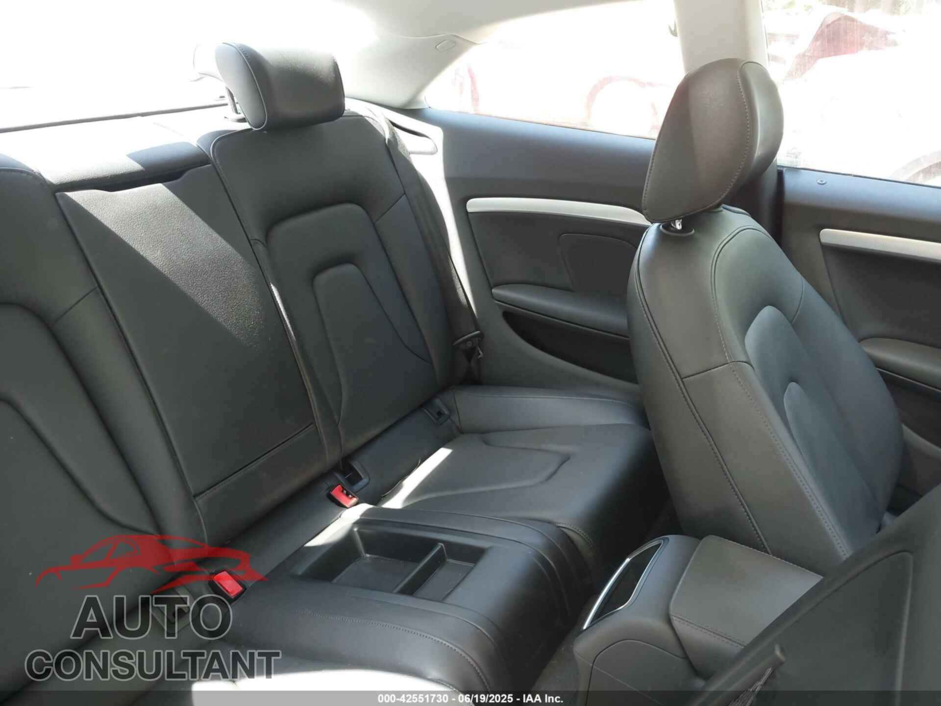 AUDI A5 2012 - WAUCFAFR5CA000501