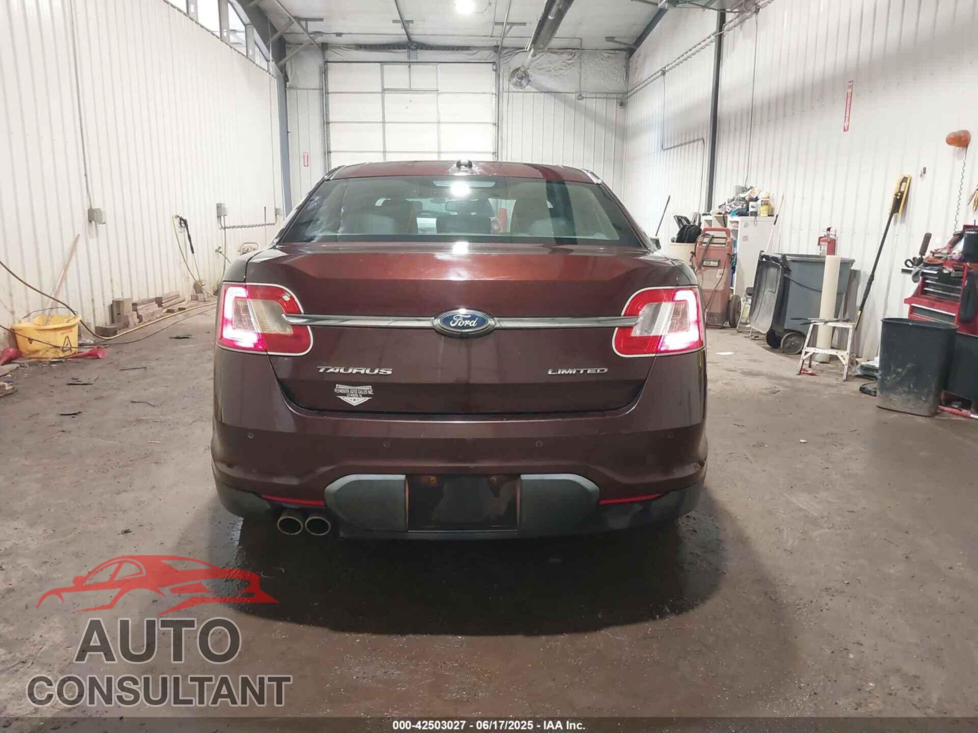 FORD TAURUS 2010 - 1FAHP2FW5AG145717