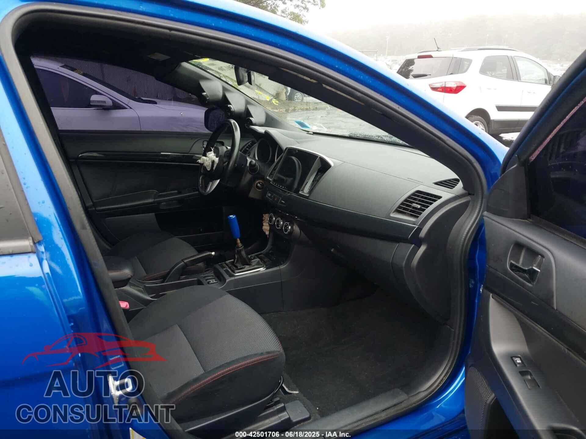 MITSUBISHI LANCER EVOLUTION 2015 - JA32W7FV2FU028160