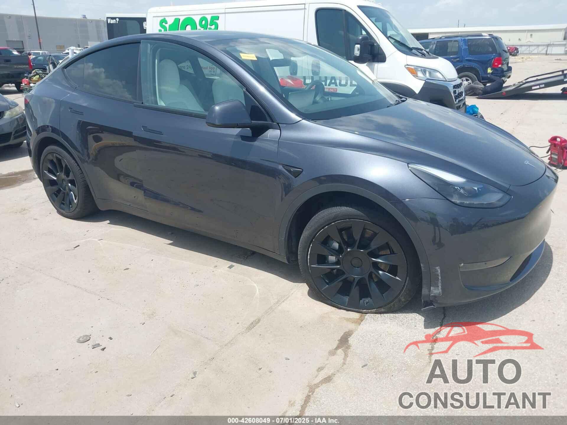 TESLA MODEL Y 2024 - 7SAYGDEE8RA234959
