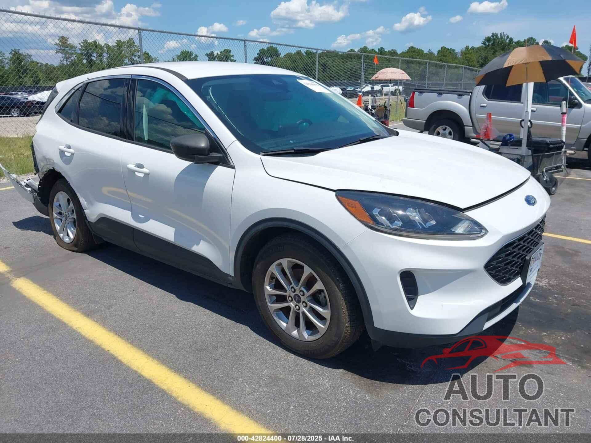 FORD ESCAPE 2022 - 1FMCU0G69NUA99828