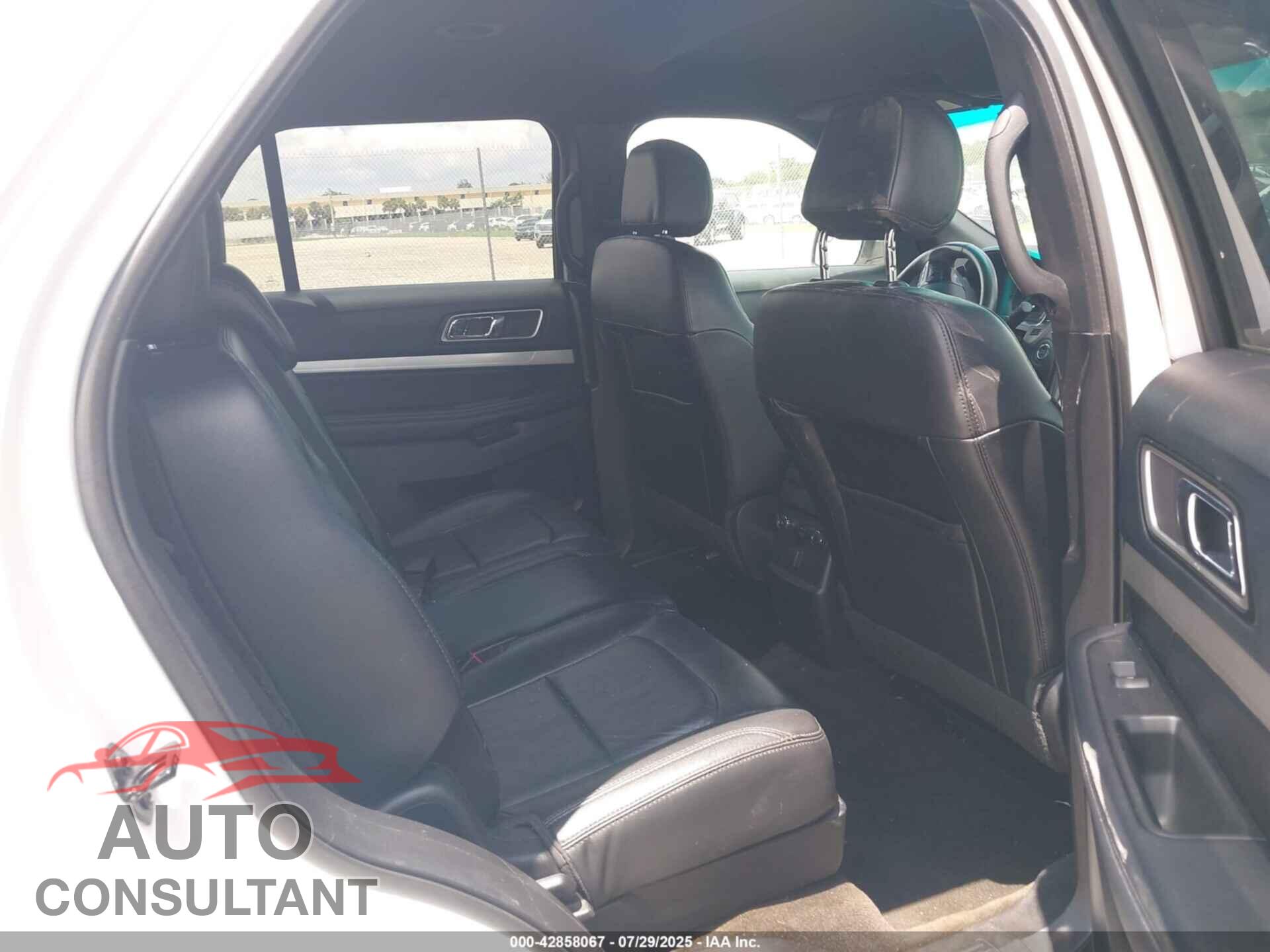 FORD EXPLORER 2016 - 1FM5K7D86GGB15756