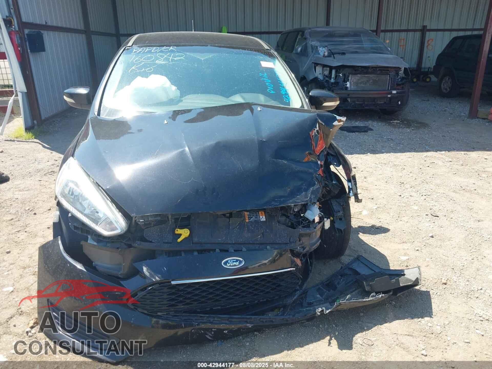 FORD FOCUS 2016 - 1FADP3F27GL390214
