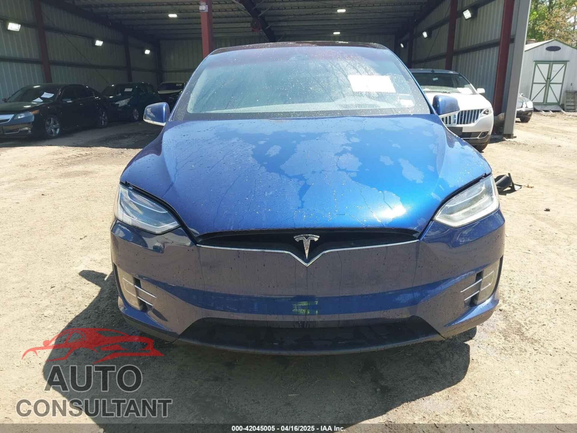 TESLA MODEL X 2016 - 5YJXCBE20GF006744