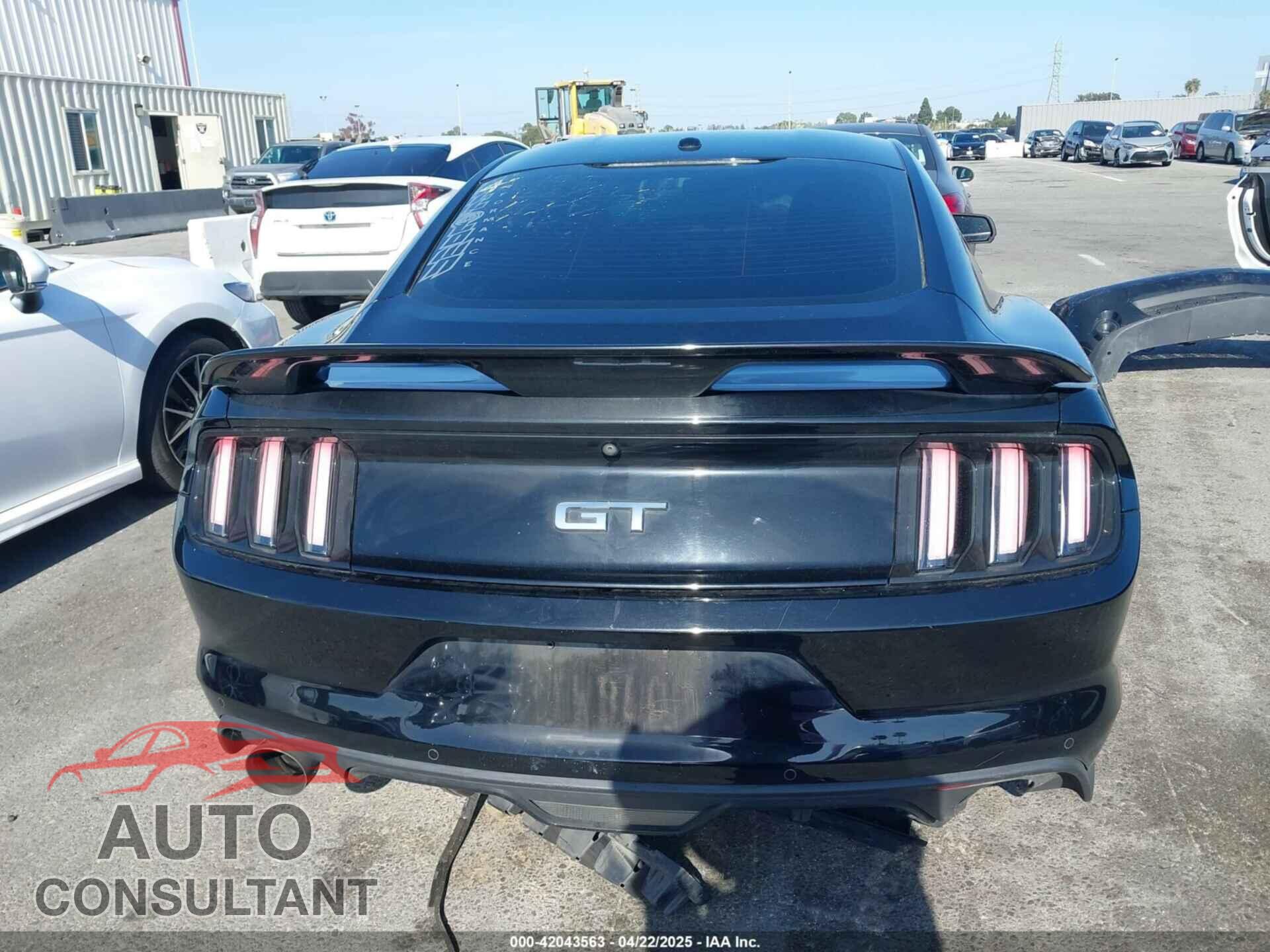 FORD MUSTANG 2017 - 1FA6P8CF8H5210452