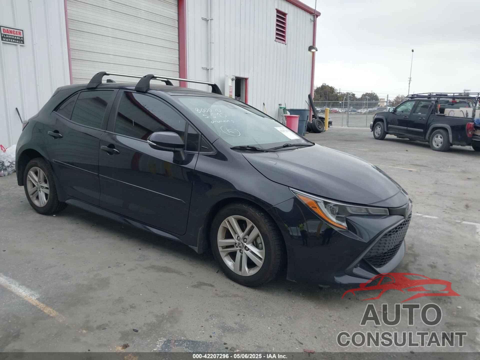 TOYOTA COROLLA 2021 - JTND4MBE0M3121357
