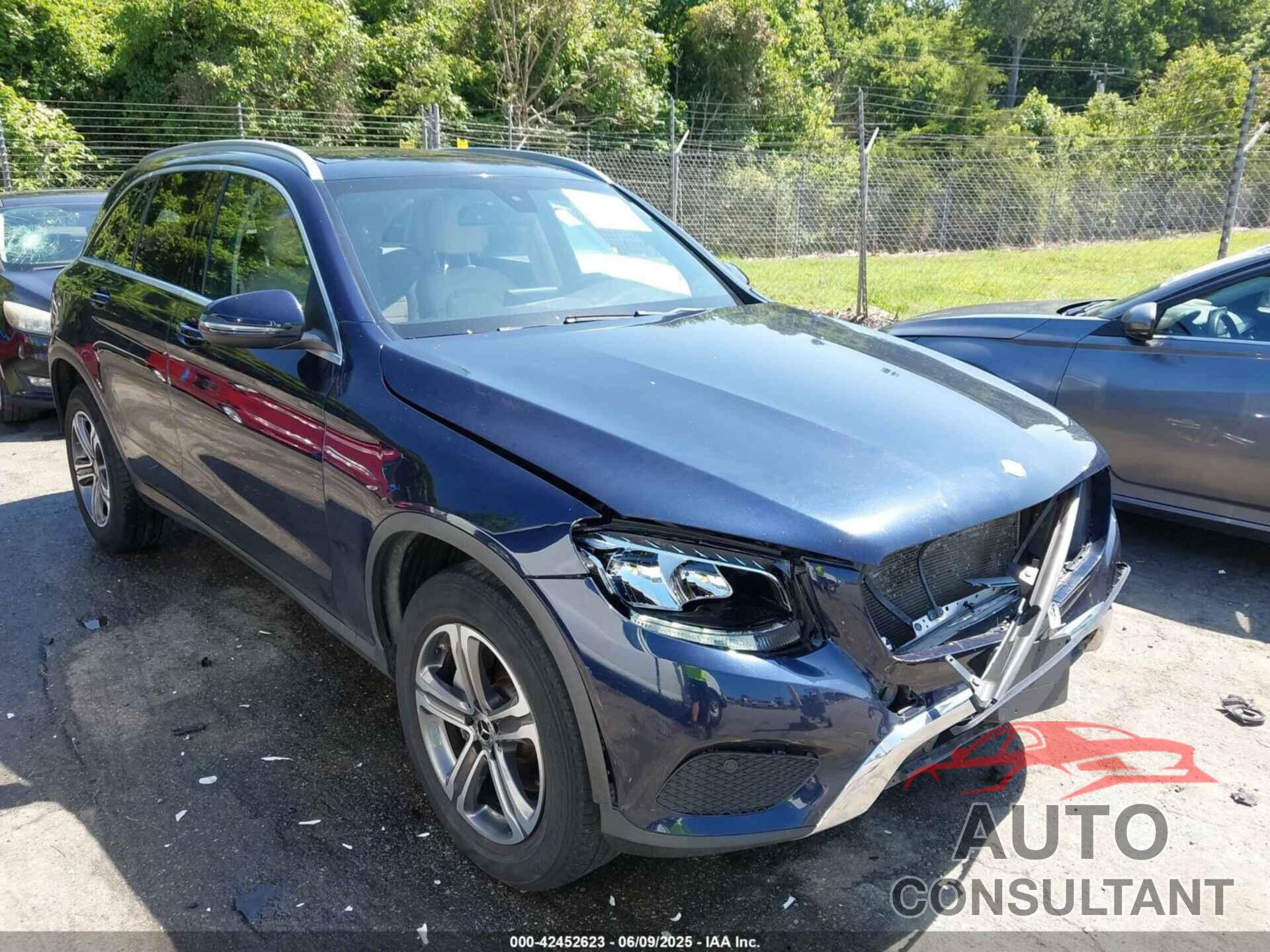 MERCEDES-BENZ GLC 300 2017 - WDC0G4KB8HF243981