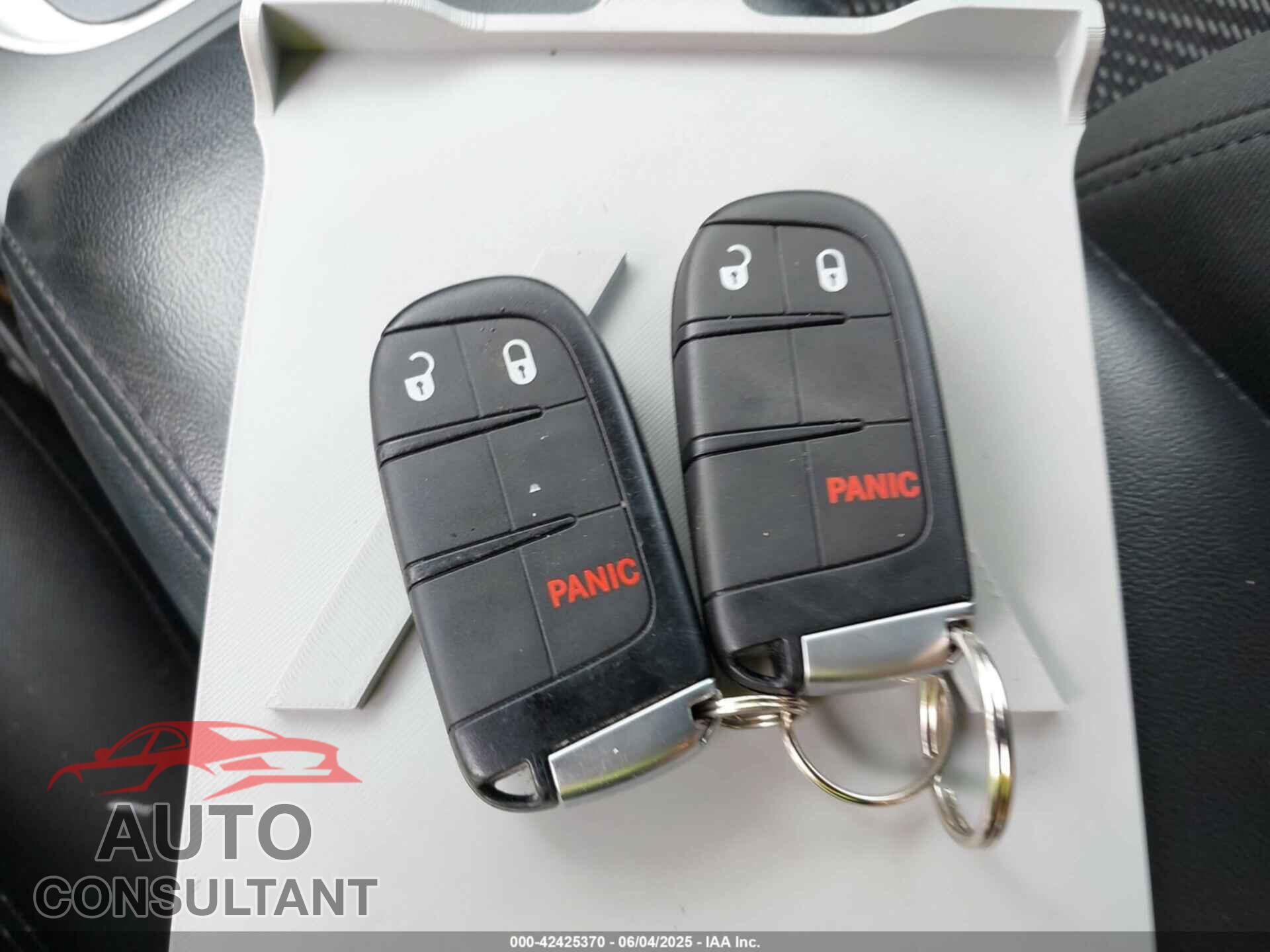 DODGE JOURNEY 2020 - 3C4PDCAB8LT270380