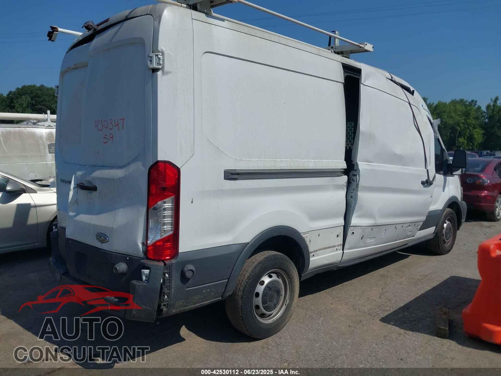 FORD TRANSIT-250 2015 - 1FTNR2CM8FKA48994