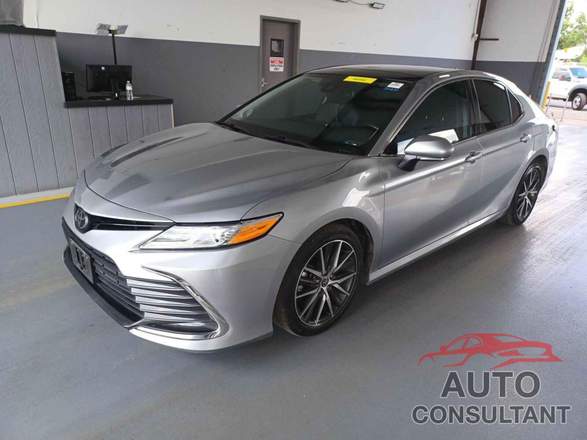 TOYOTA CAMRY 2023 - 4T1FZ1AK8PU076800