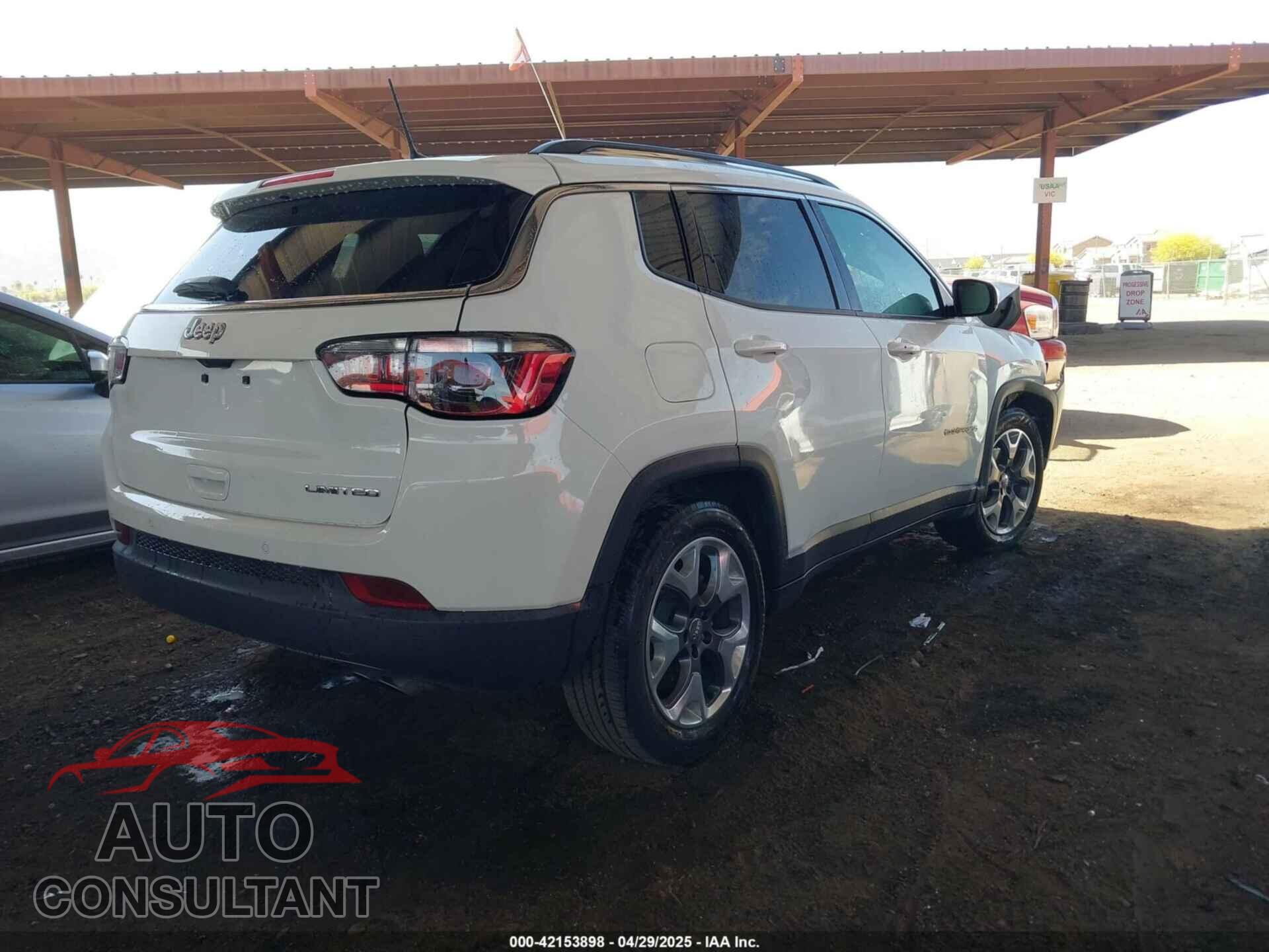 JEEP COMPASS 2021 - 3C4NJCCBXMT511497