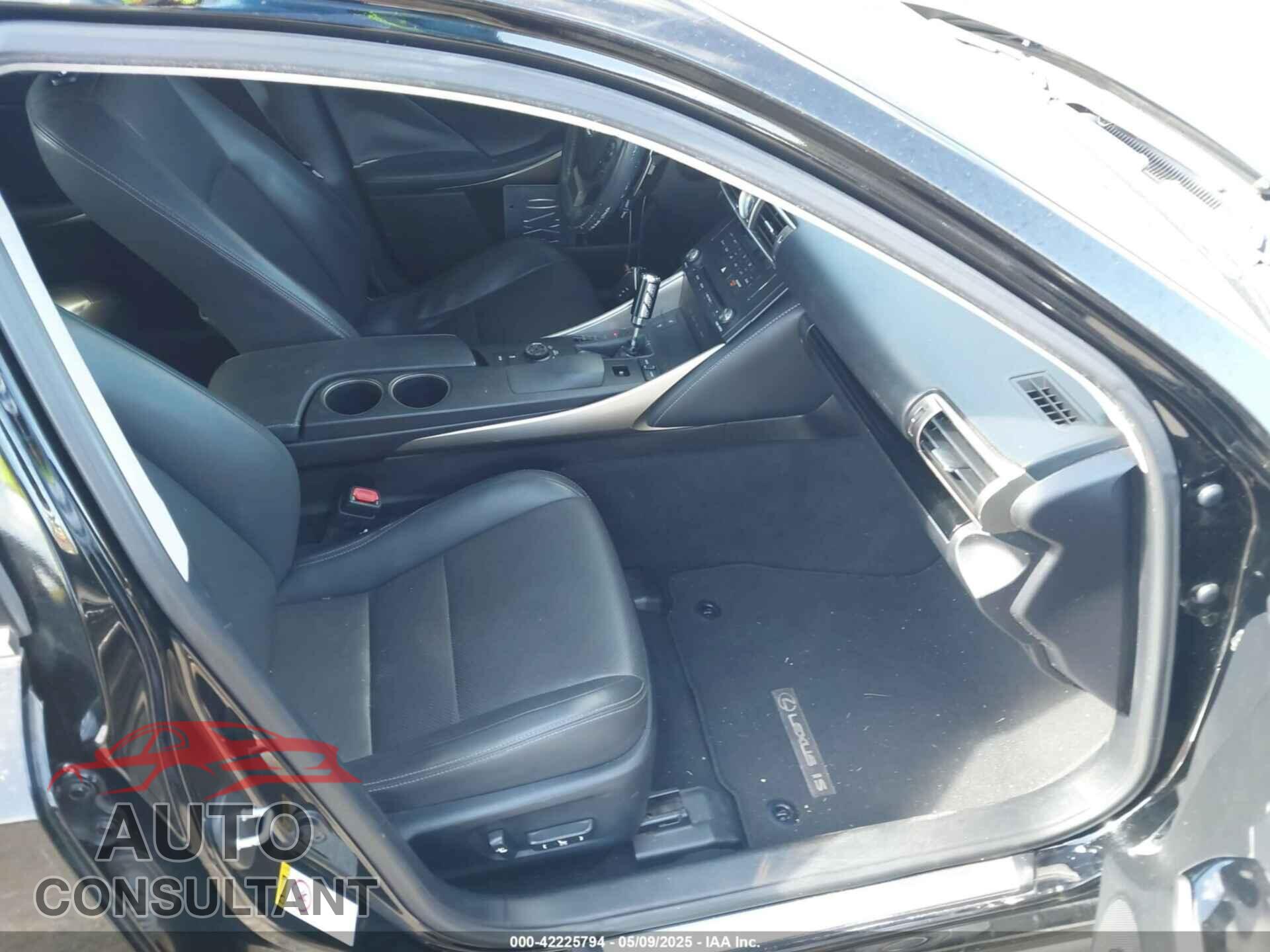 LEXUS IS 250 2015 - JTHBF1D21F5044060