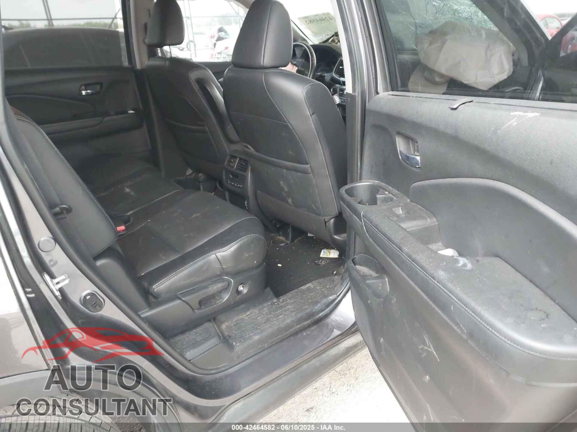 HONDA PILOT 2021 - 5FNYF5H27MB026865