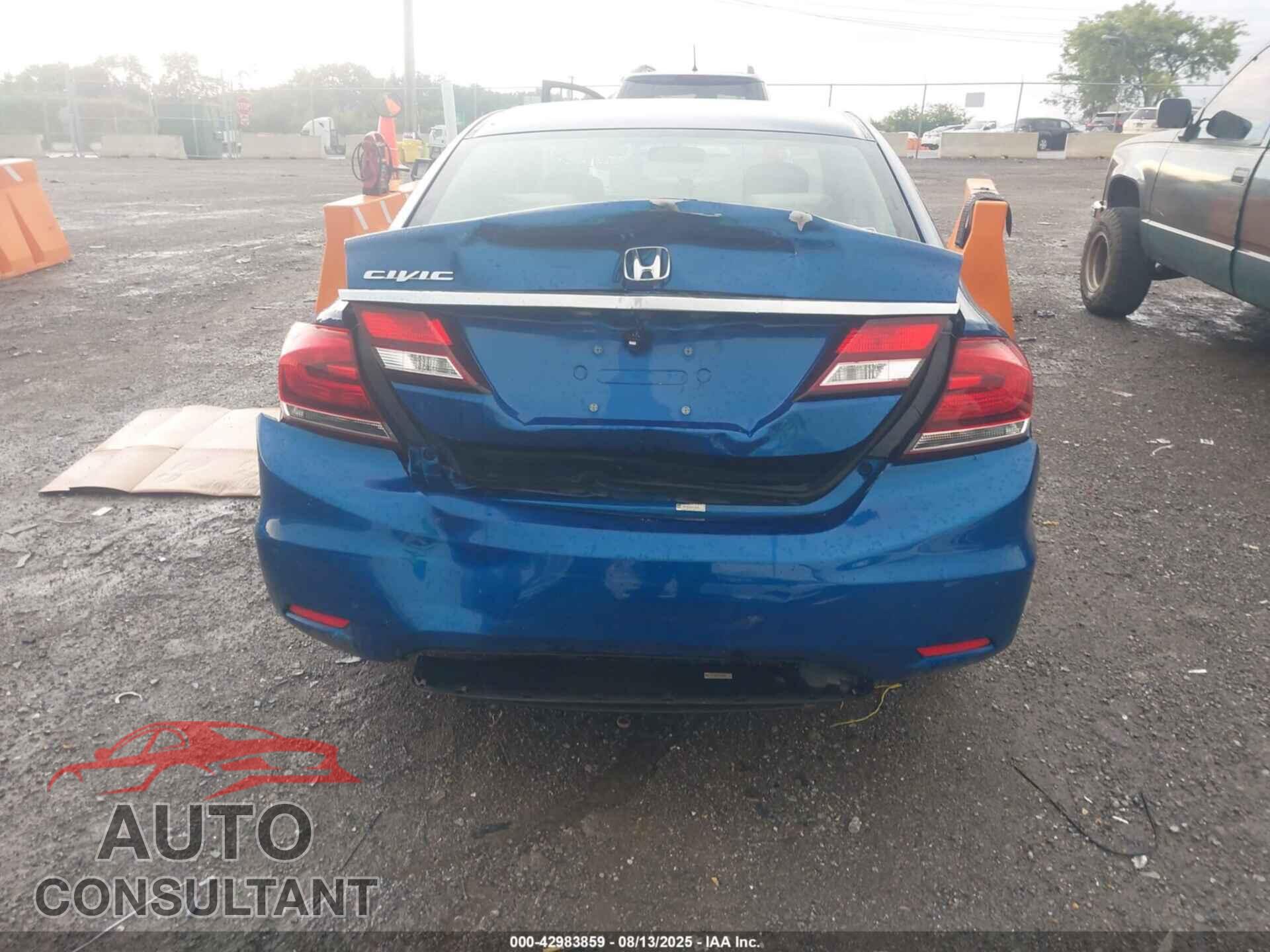 HONDA CIVIC 2013 - 19XFB2F57DE016289