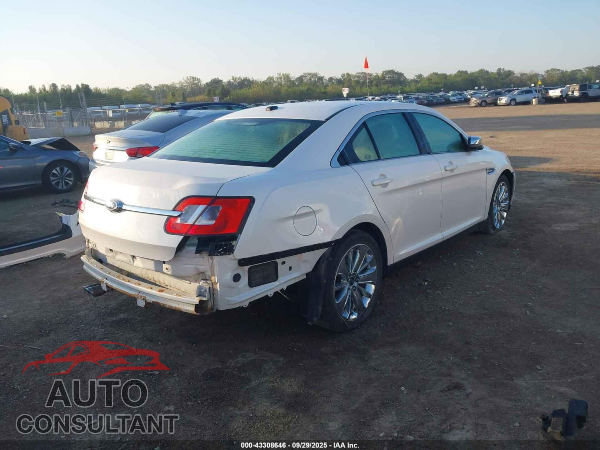 FORD TAURUS 2012 - 1FAHP2FW8CG110706