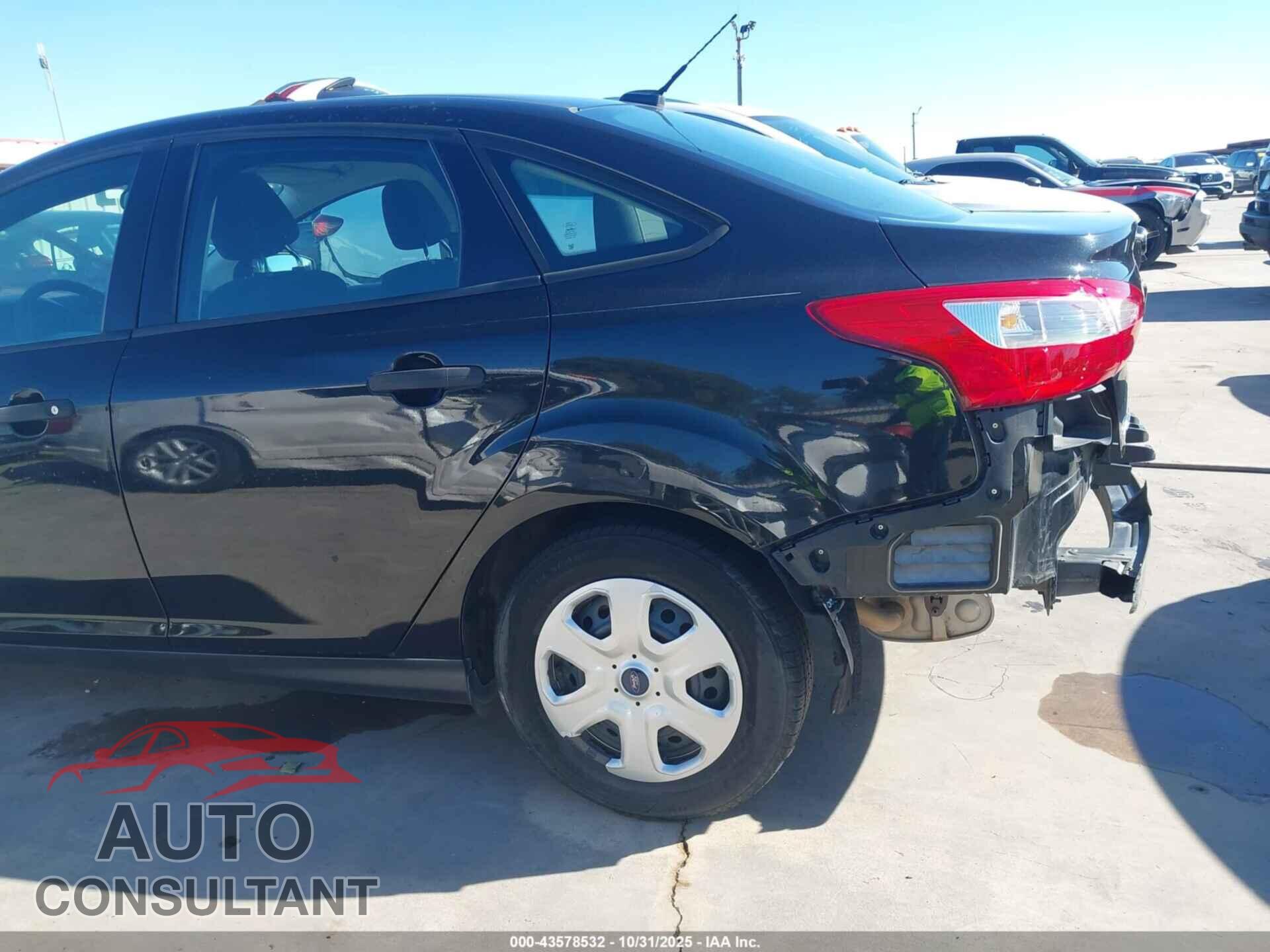 FORD FOCUS 2012 - 1FAHP3E24CL466324