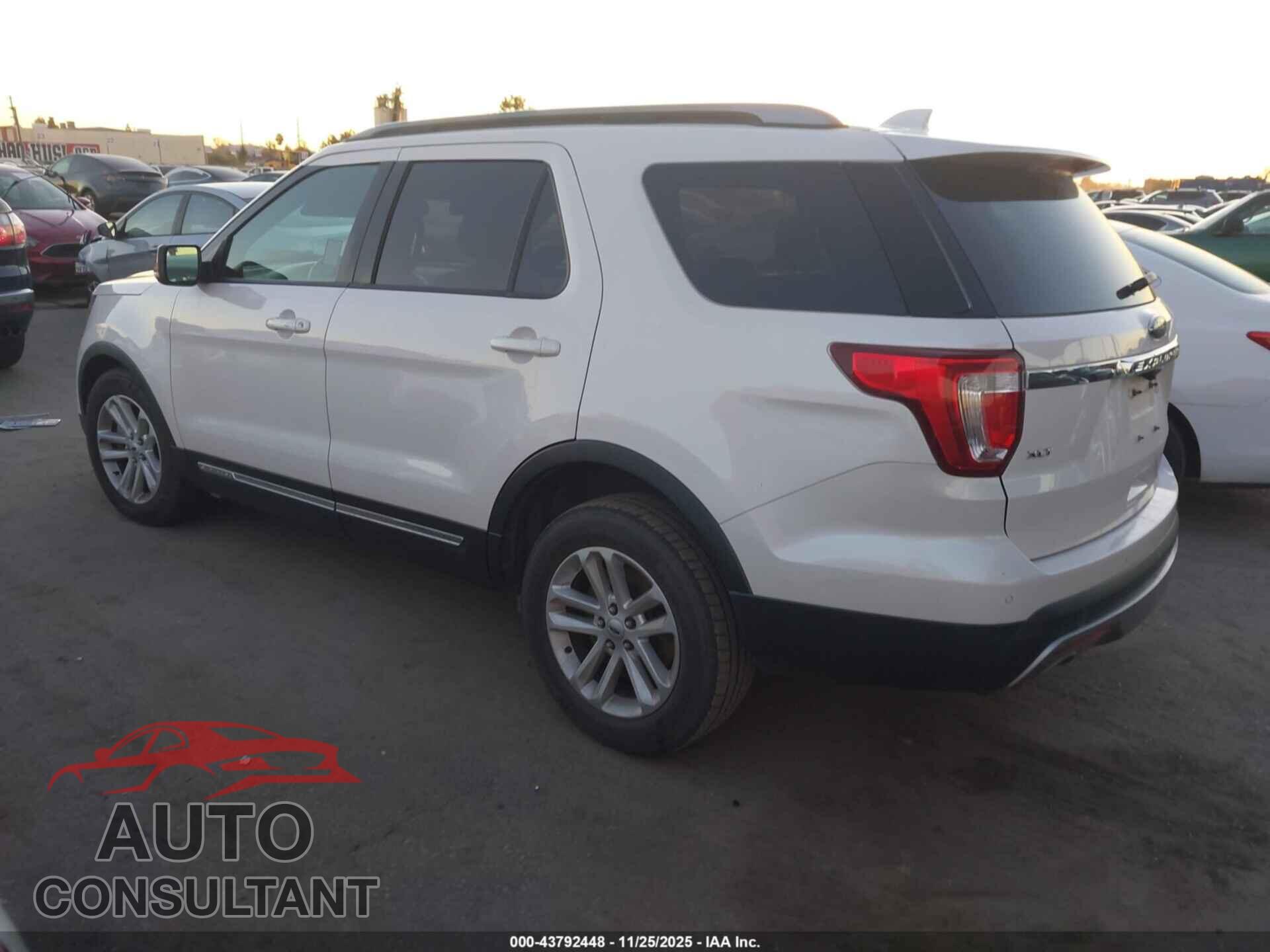 FORD EXPLORER 2017 - 1FM5K7D85HGB53612