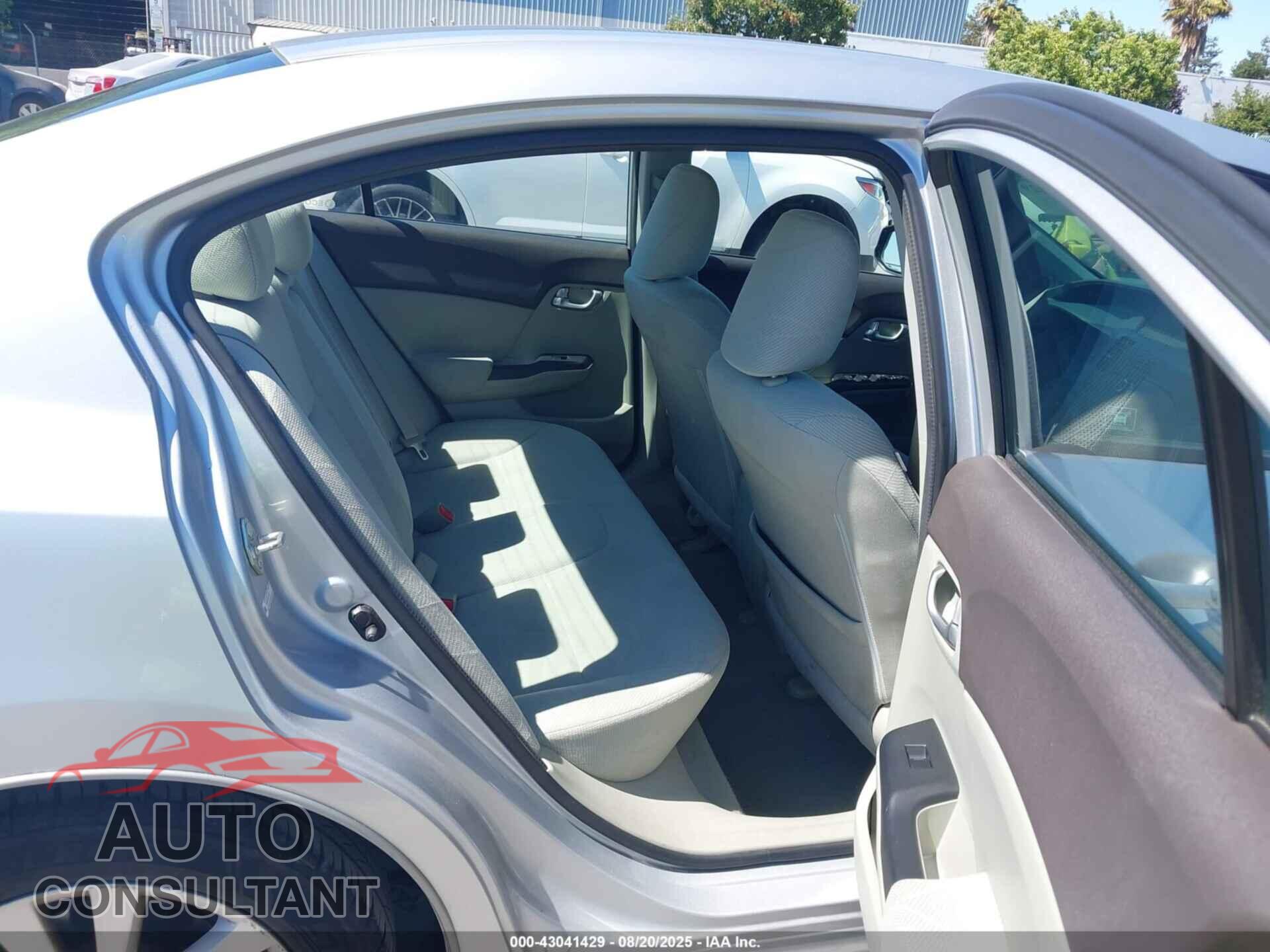 HONDA CIVIC 2012 - 2HGFB2F88CH601428