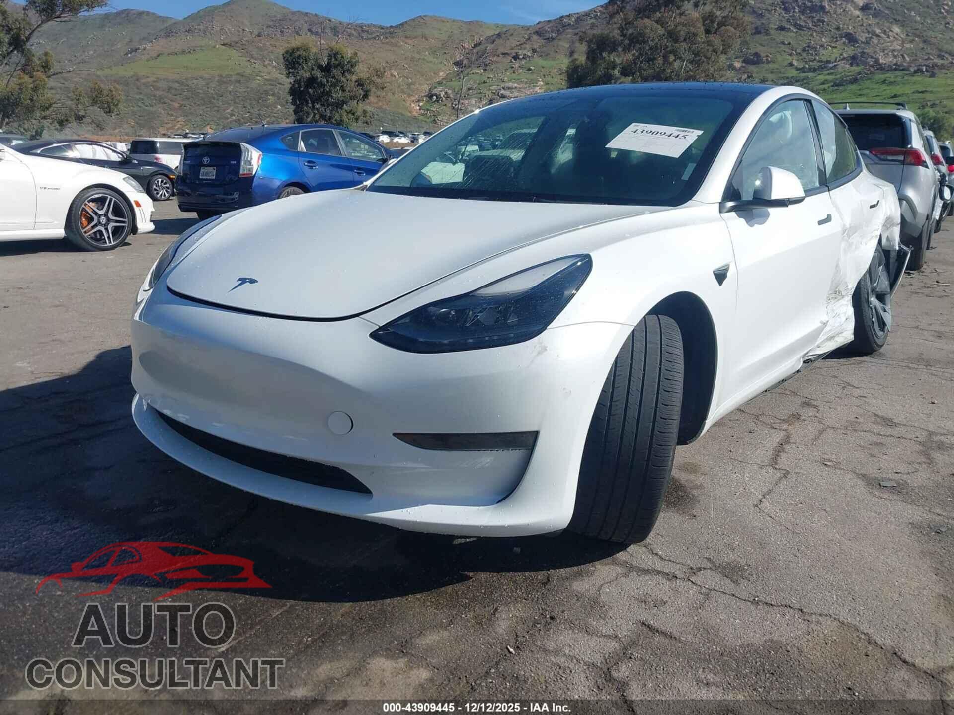 TESLA MODEL 3 2023 - 5YJ3E1EA3PF407506