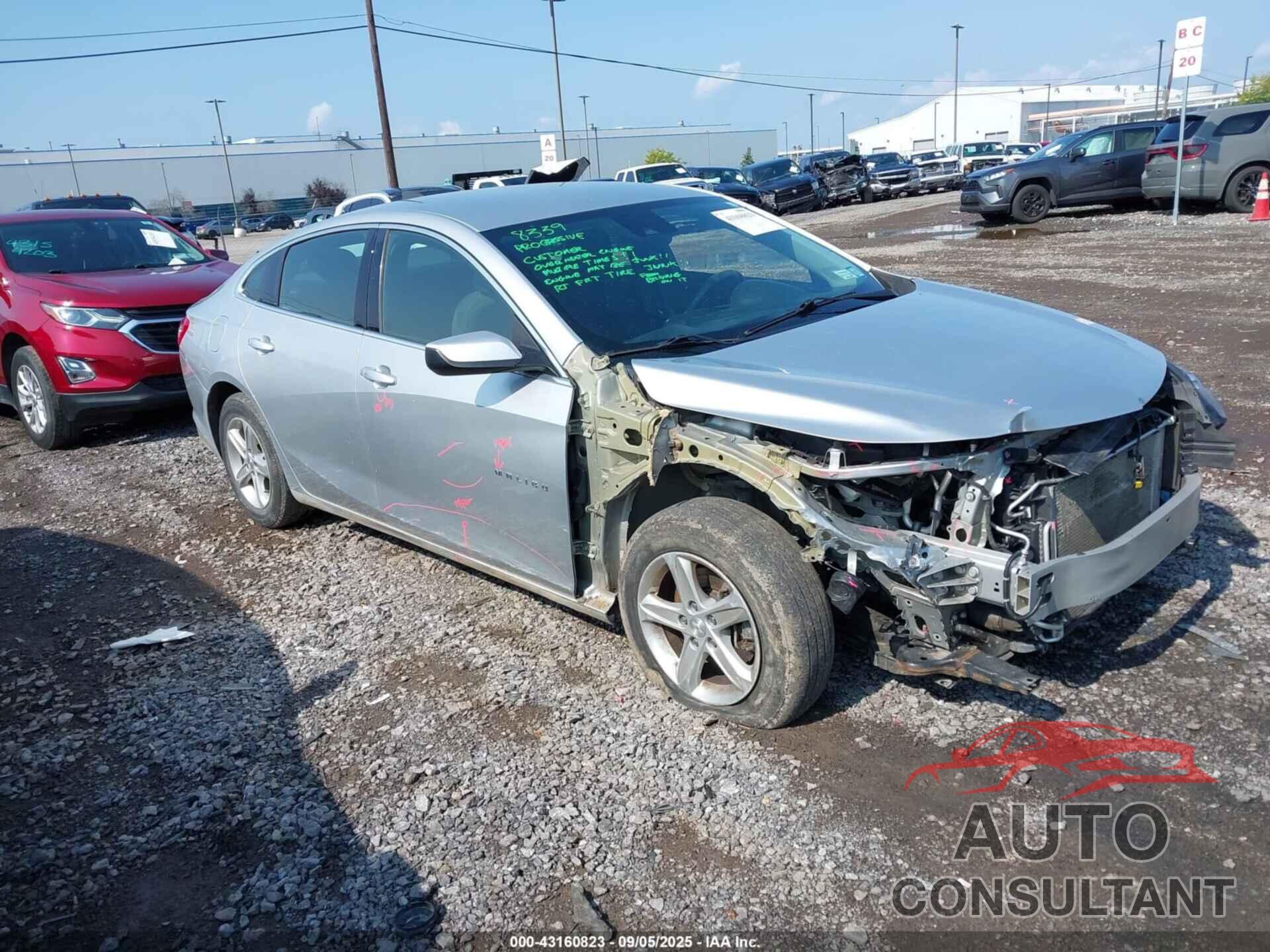 CHEVROLET MALIBU 2020 - 1G1ZC5ST2LF110240