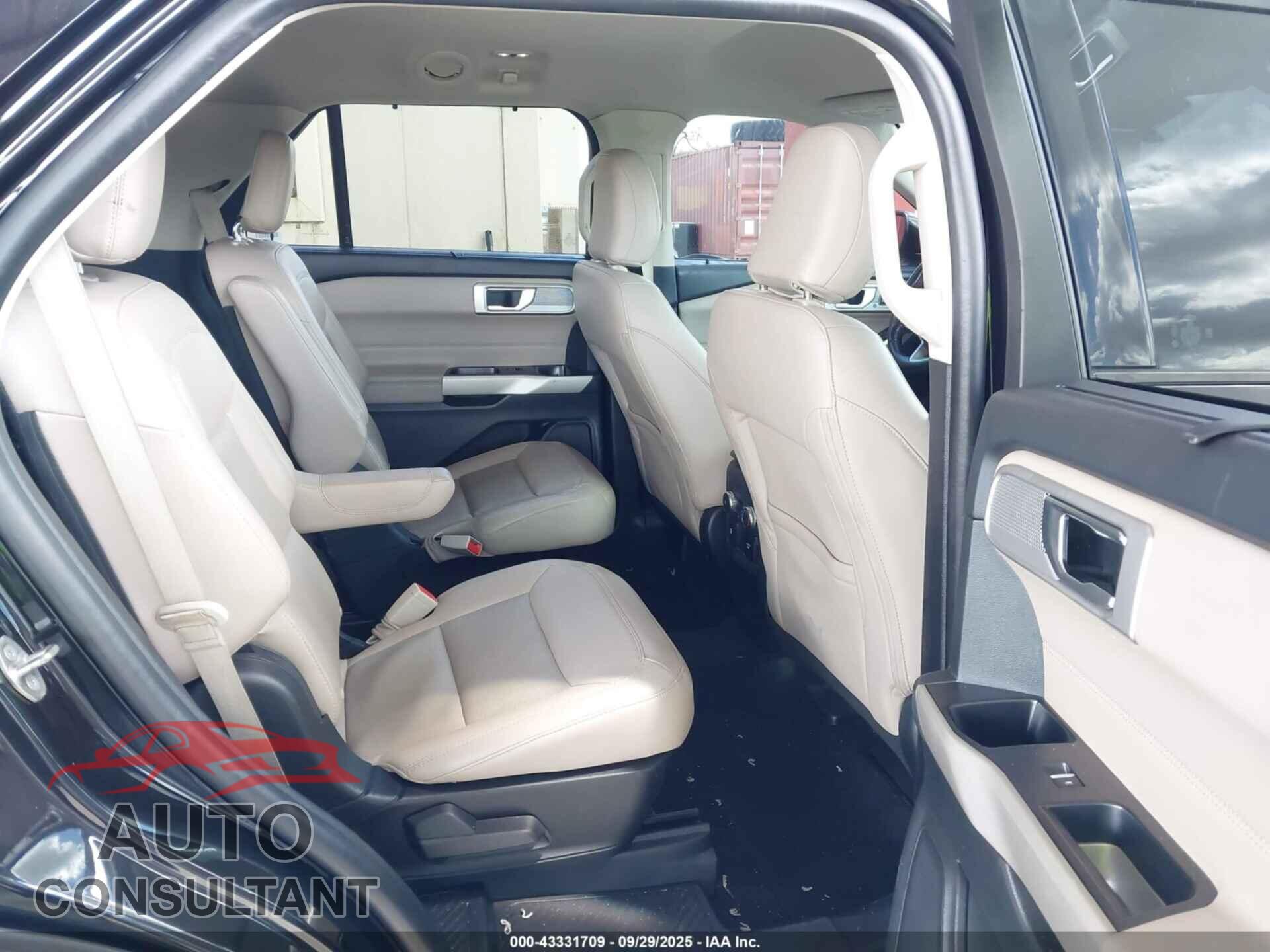 FORD EXPLORER 2021 - 1FMSK8FH1MGB36497