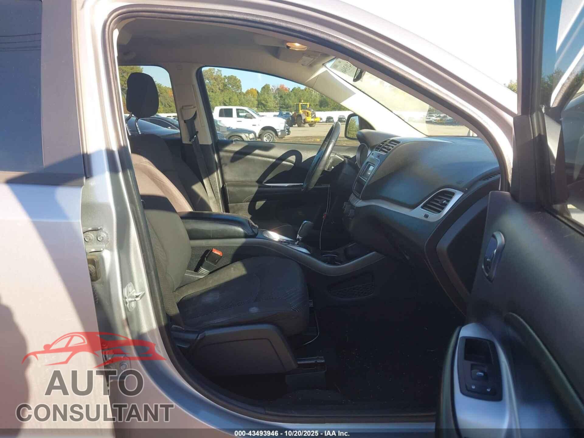 DODGE JOURNEY 2018 - 3C4PDCBB2JT260701
