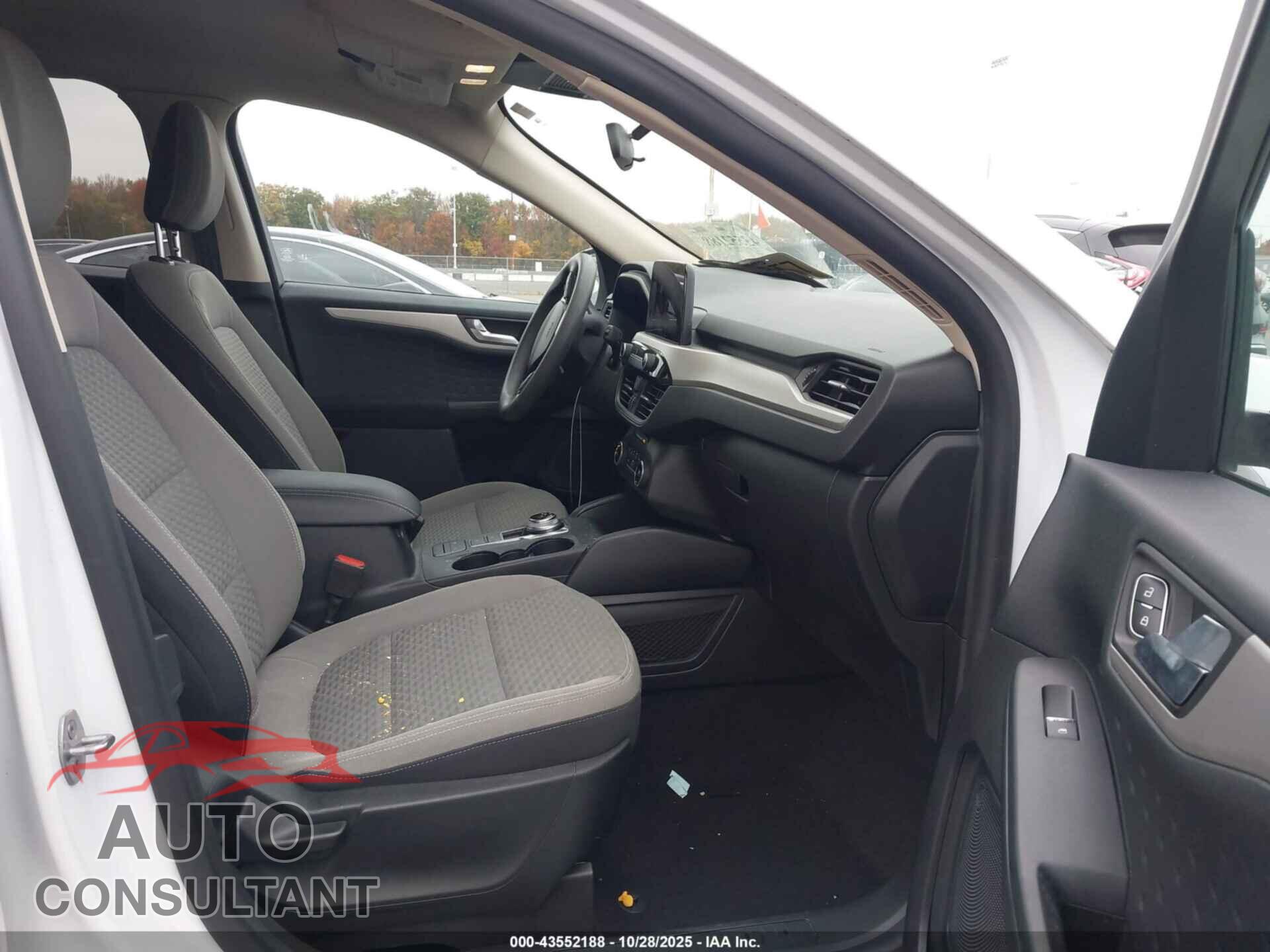 FORD ESCAPE 2020 - 1FMCU9G65LUA19989