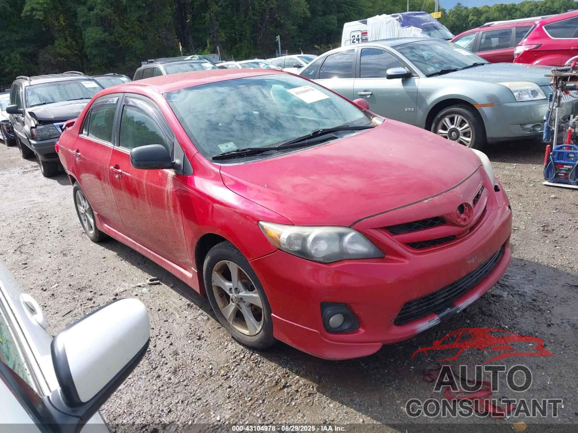 TOYOTA COROLLA 2013 - 2T1BU4EE5DC072669