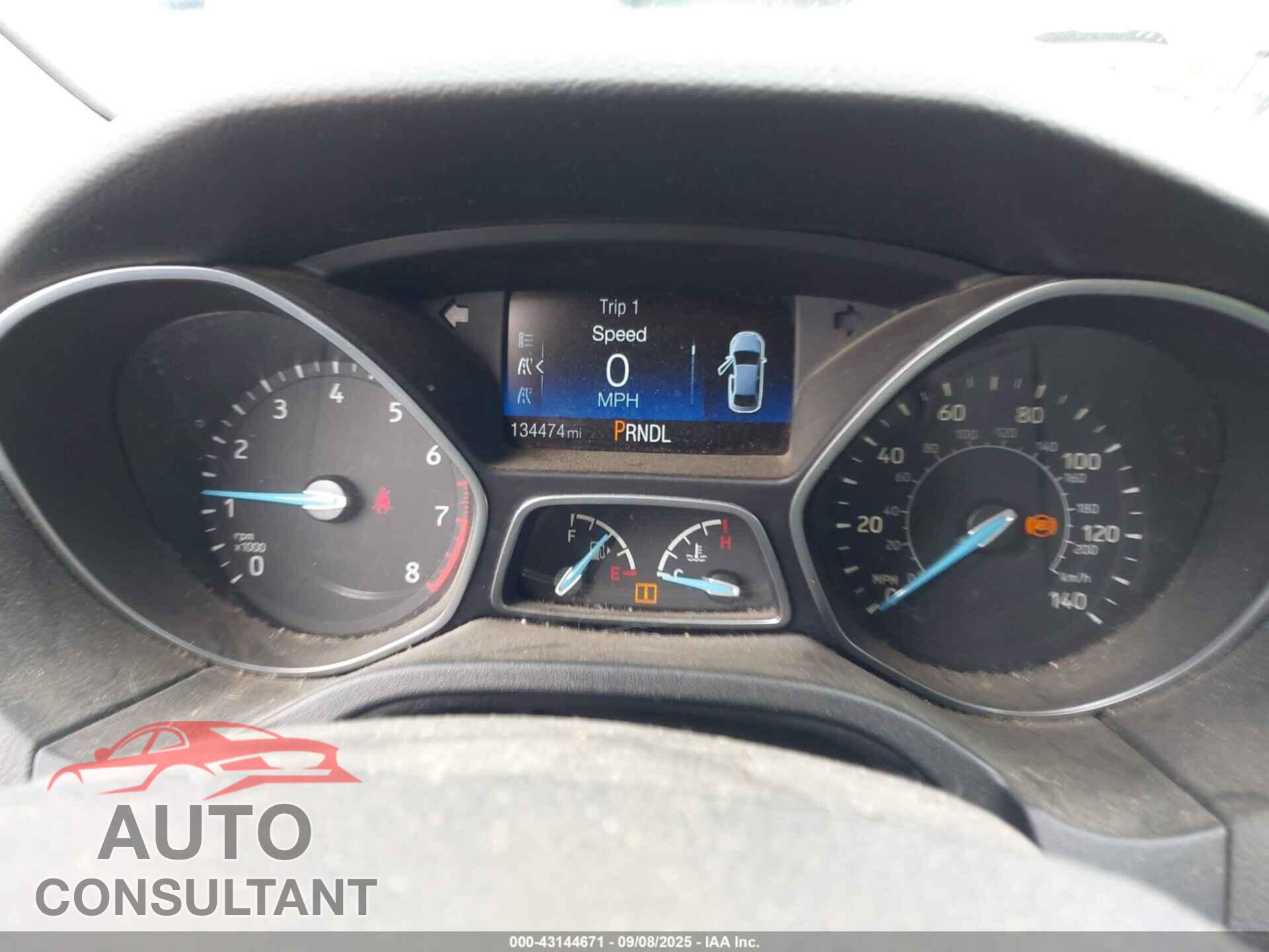 FORD FOCUS 2015 - 1FADP3E23FL369943