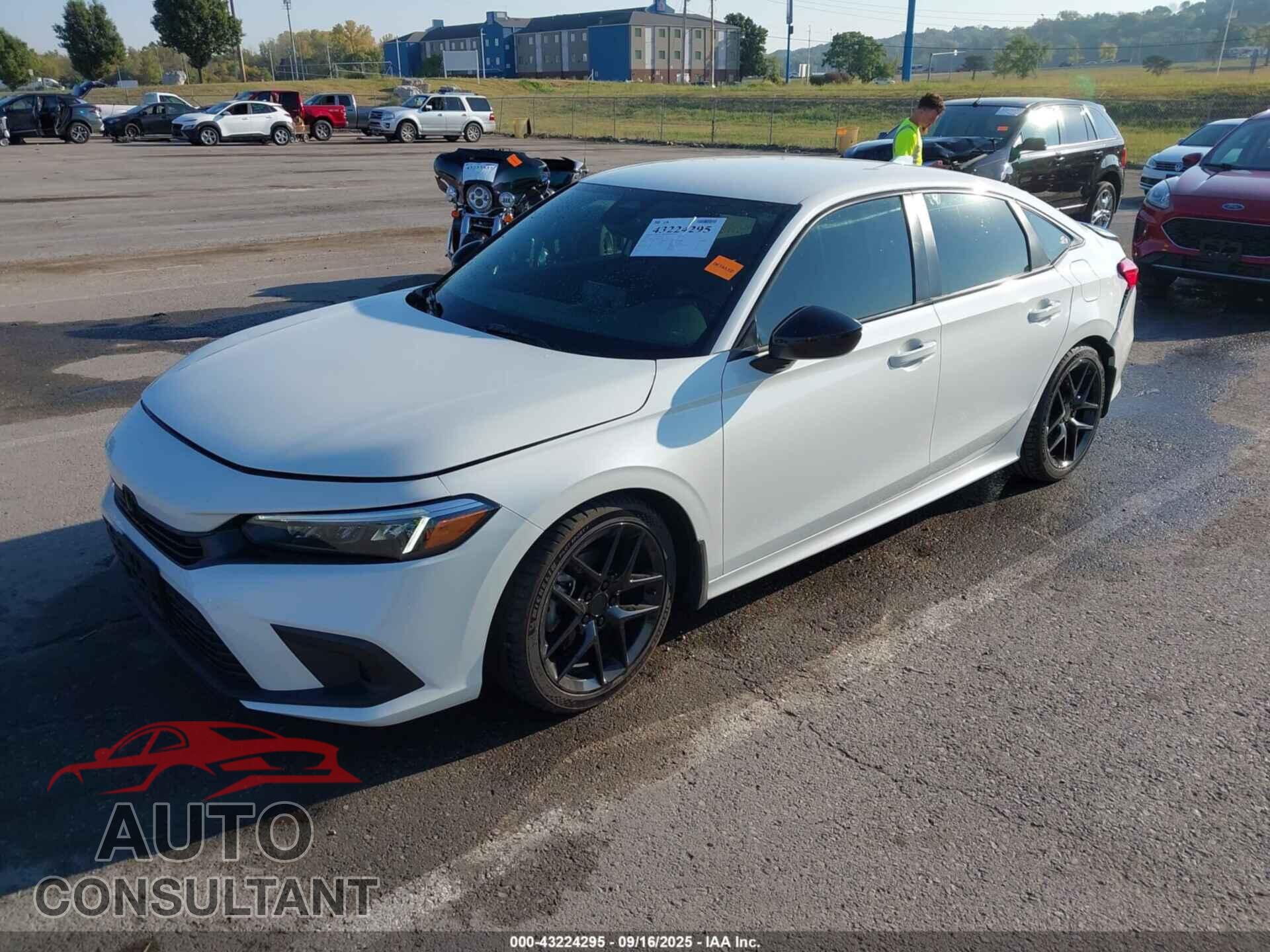 HONDA CIVIC 2023 - 2HGFE2F52PH567778