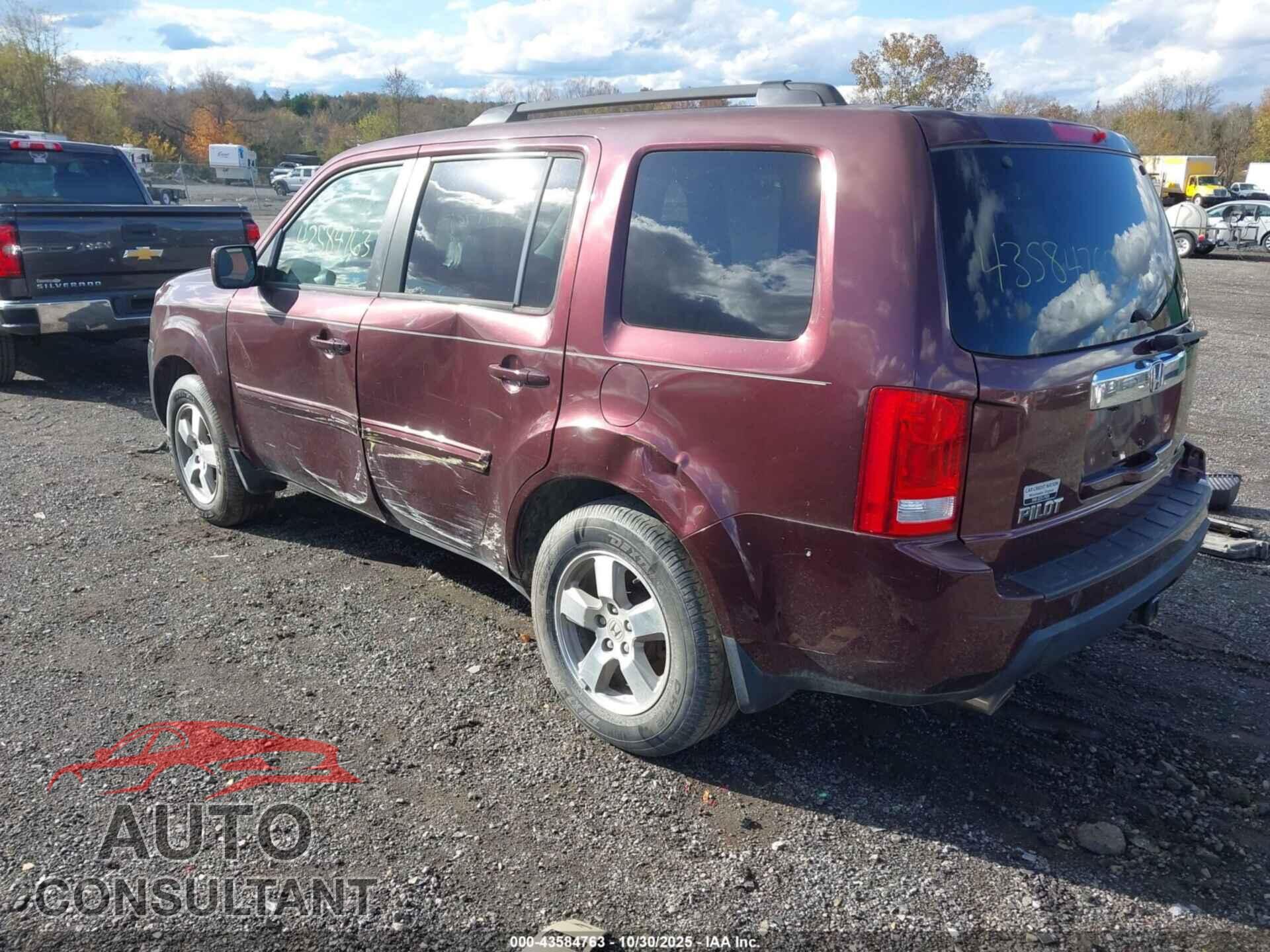 HONDA PILOT 2011 - 5FNYF4H56BB054397