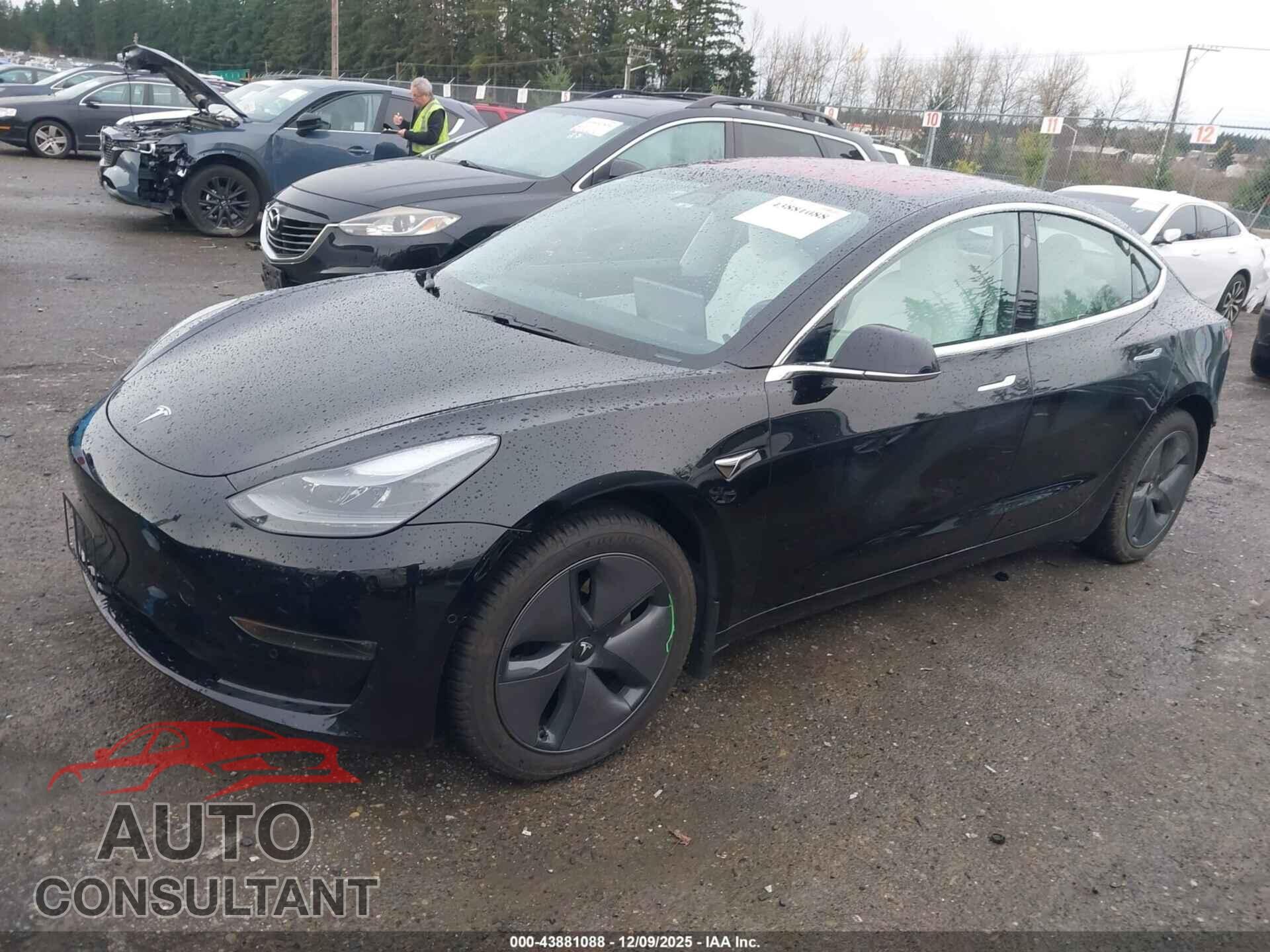 TESLA MODEL 3 2018 - 5YJ3E1EA2JF166402