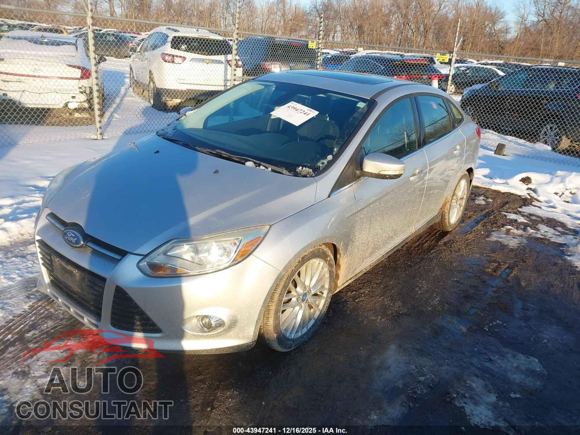 FORD FOCUS 2012 - 1FAHP3H2XCL184409