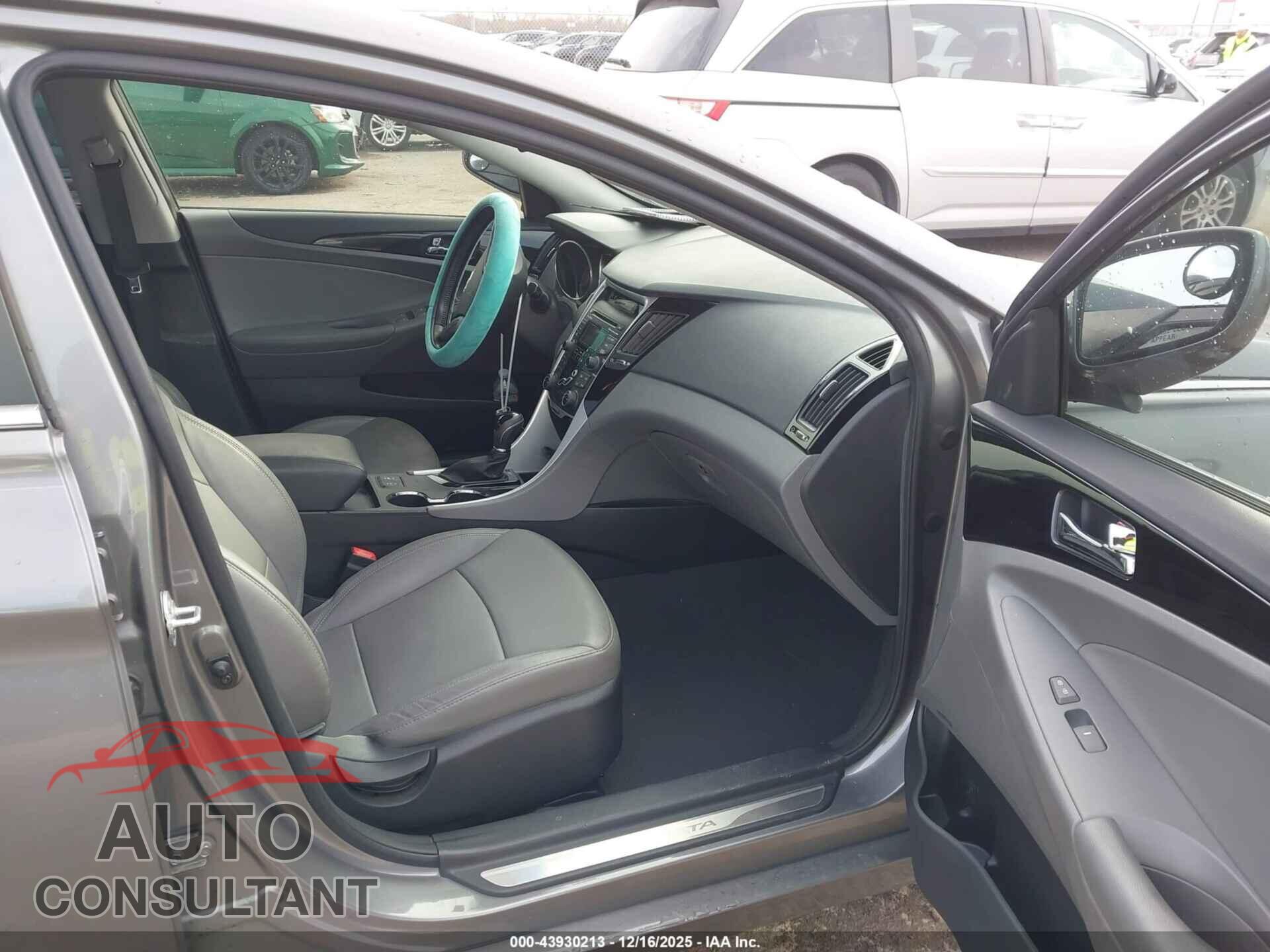 HYUNDAI SONATA 2013 - 5NPEC4AC3DH591043