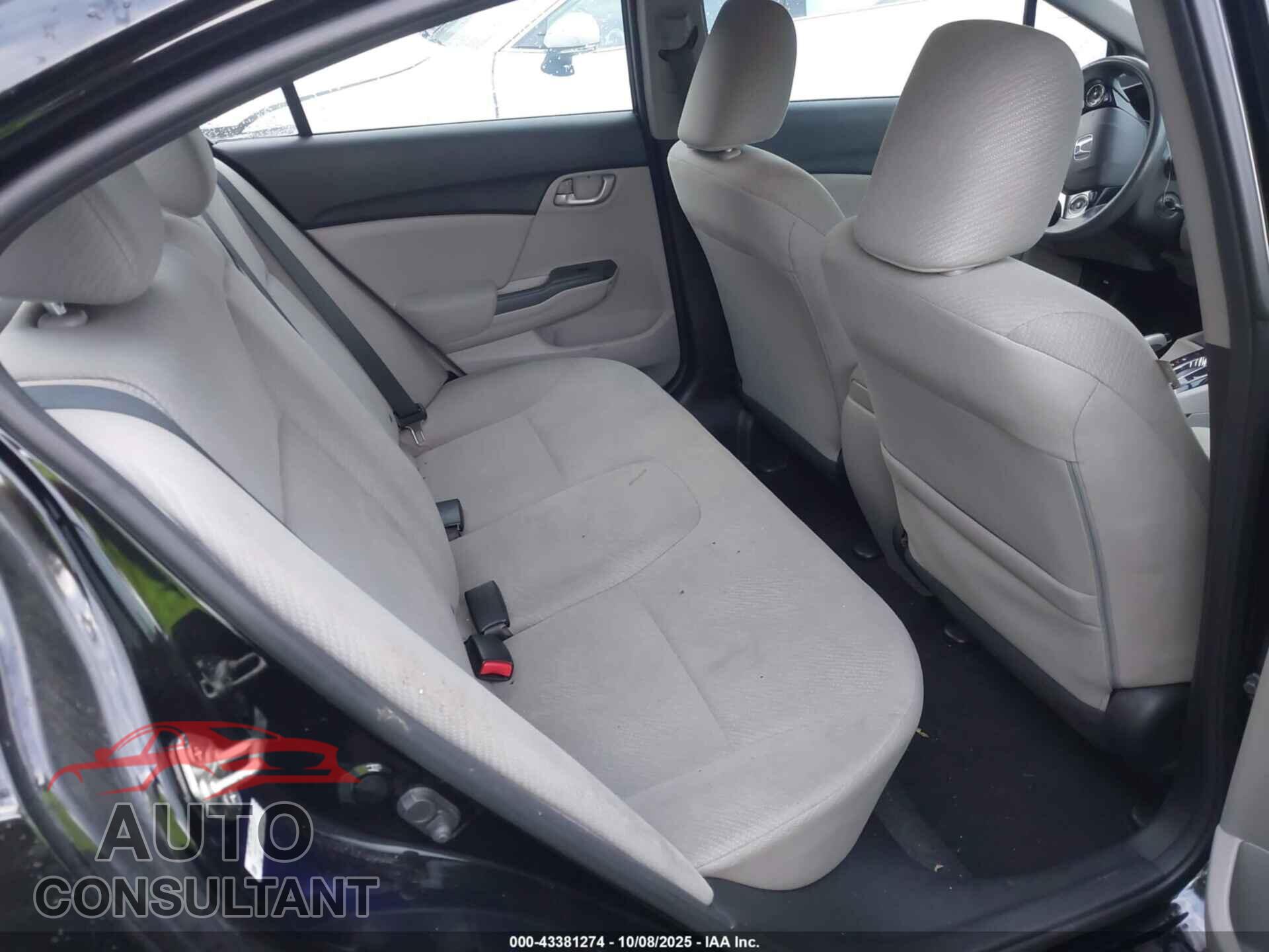 HONDA CIVIC 2013 - 2HGFB2F56DH602181
