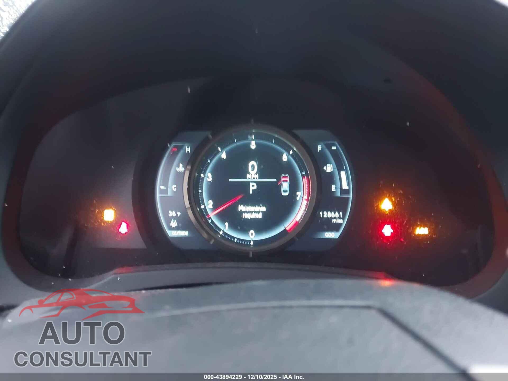 LEXUS IS 350 2014 - JTHCE1D21E5003014