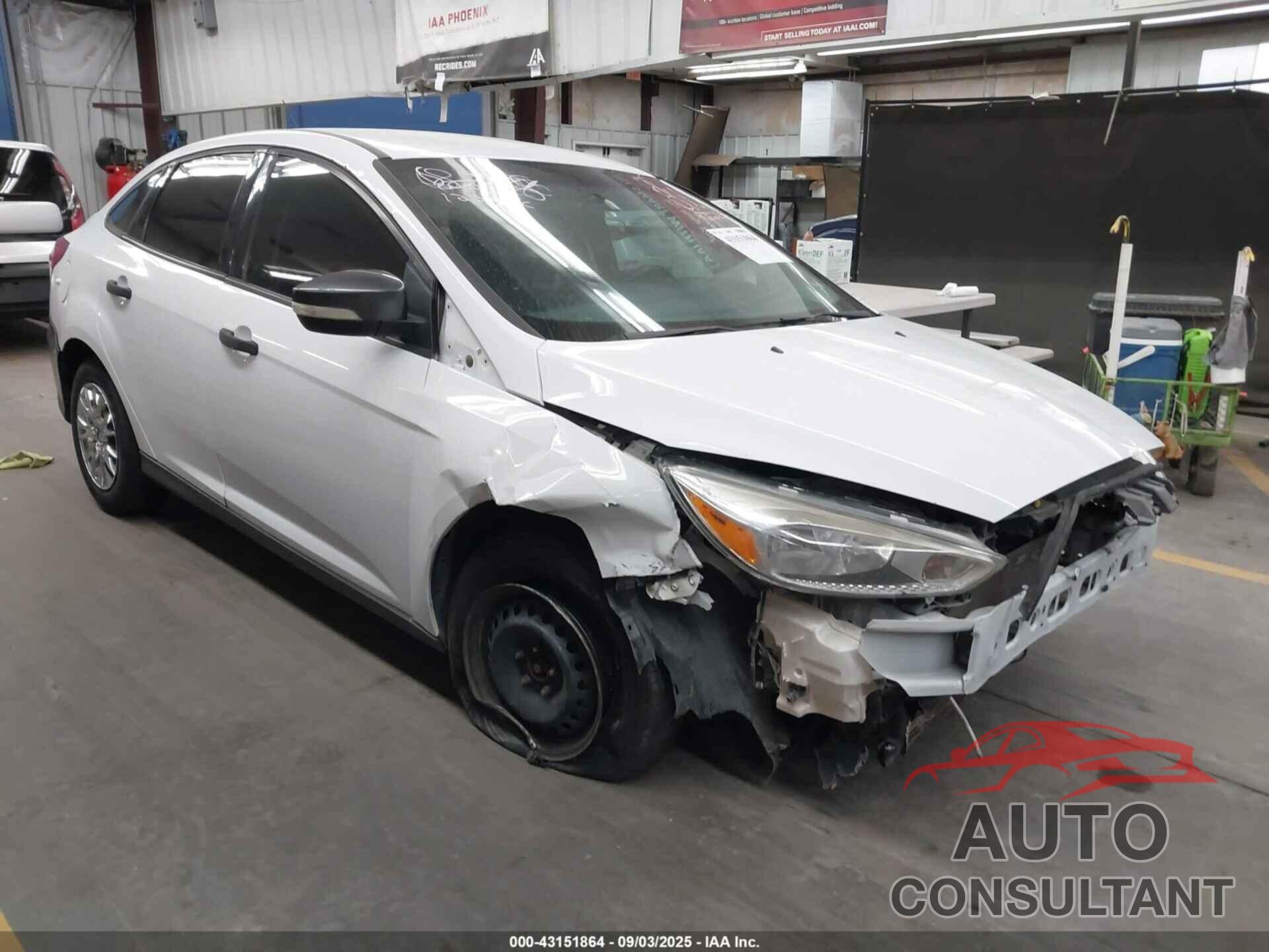 FORD FOCUS 2018 - 1FADP3E26JL287939