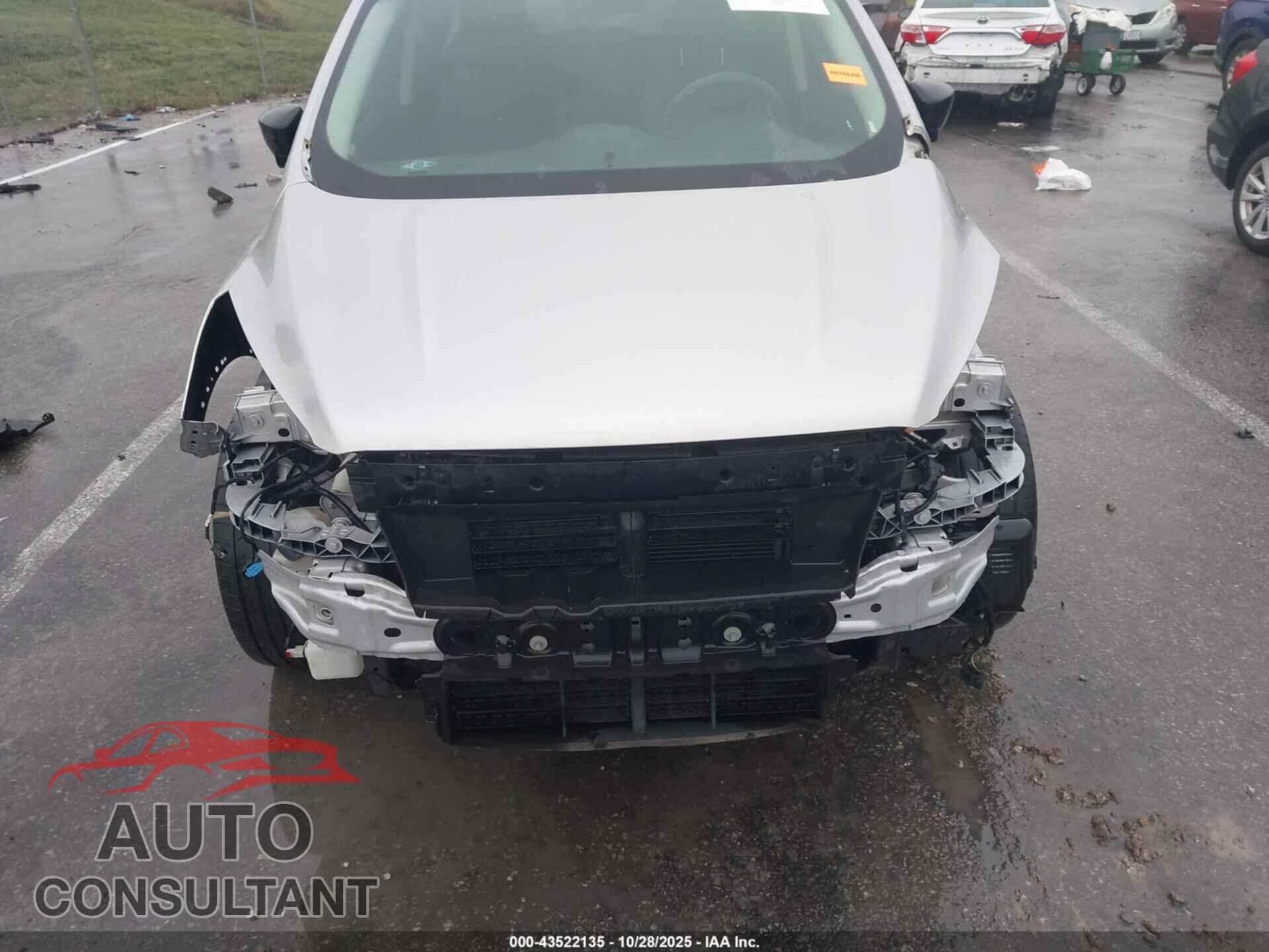 FORD ESCAPE 2017 - 1FMCU0F79HUB89057