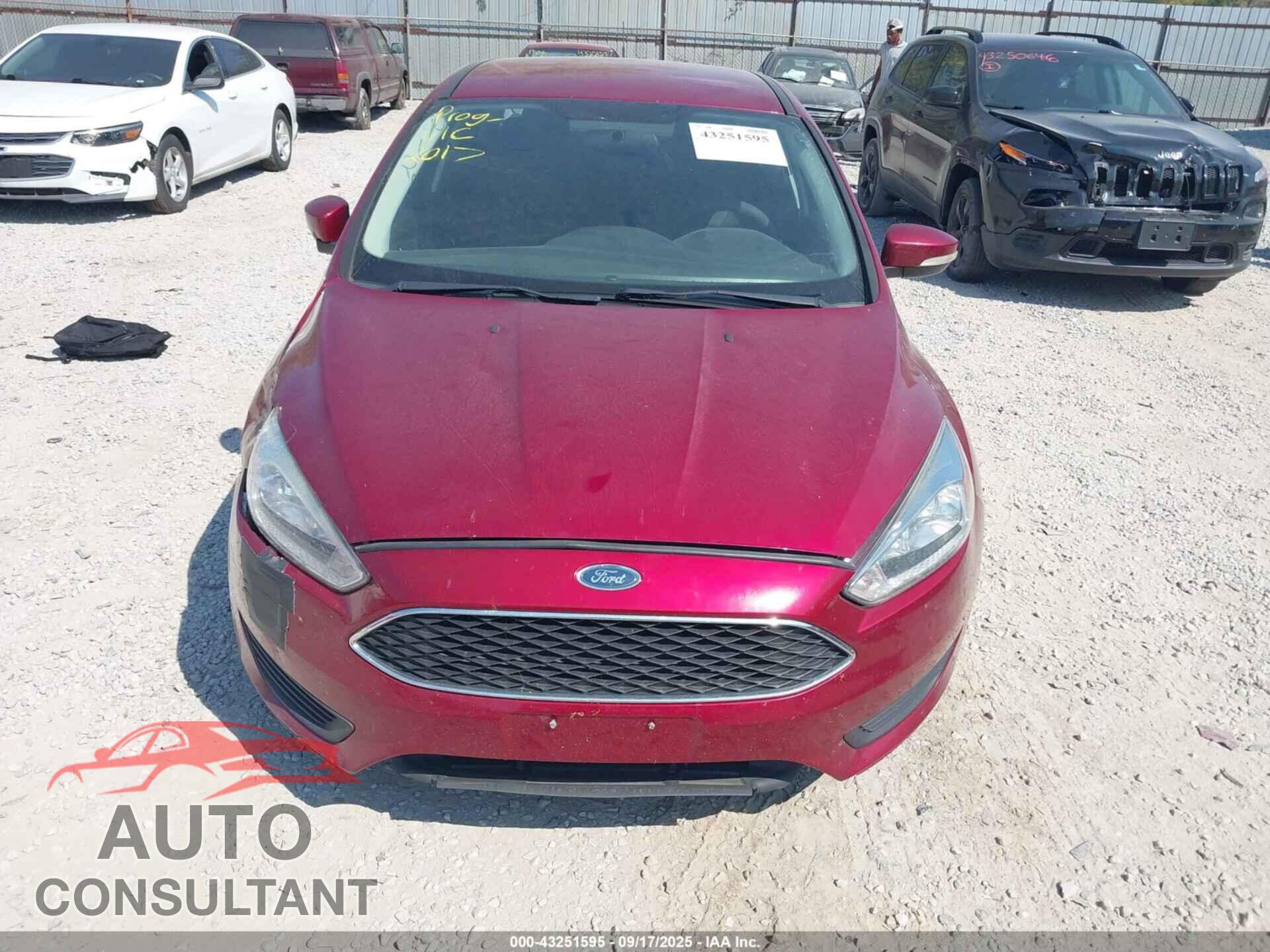 FORD FOCUS 2017 - 1FADP3F2XHL243225